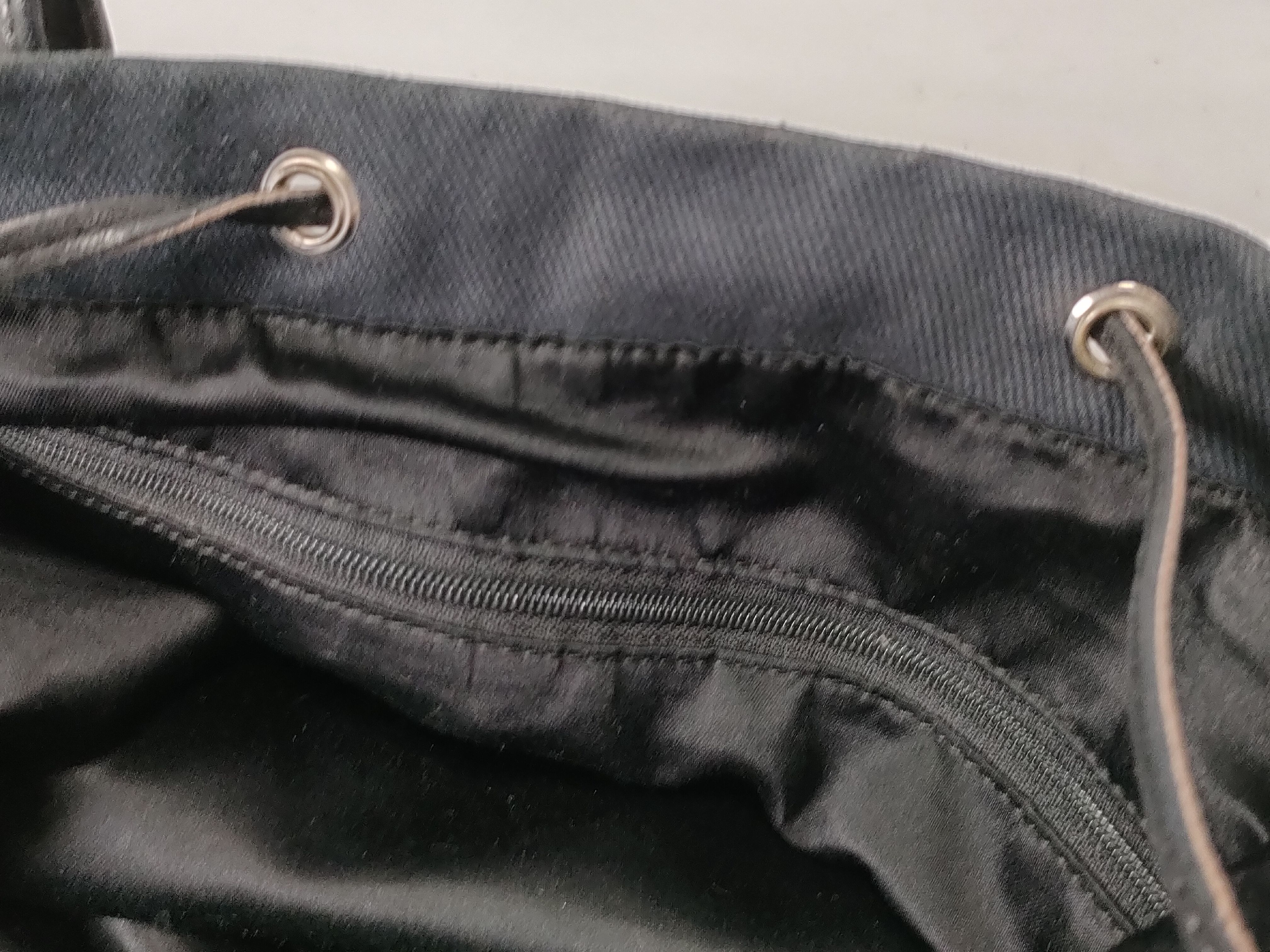 Kahala YSL Logo Tote Bag — view 11