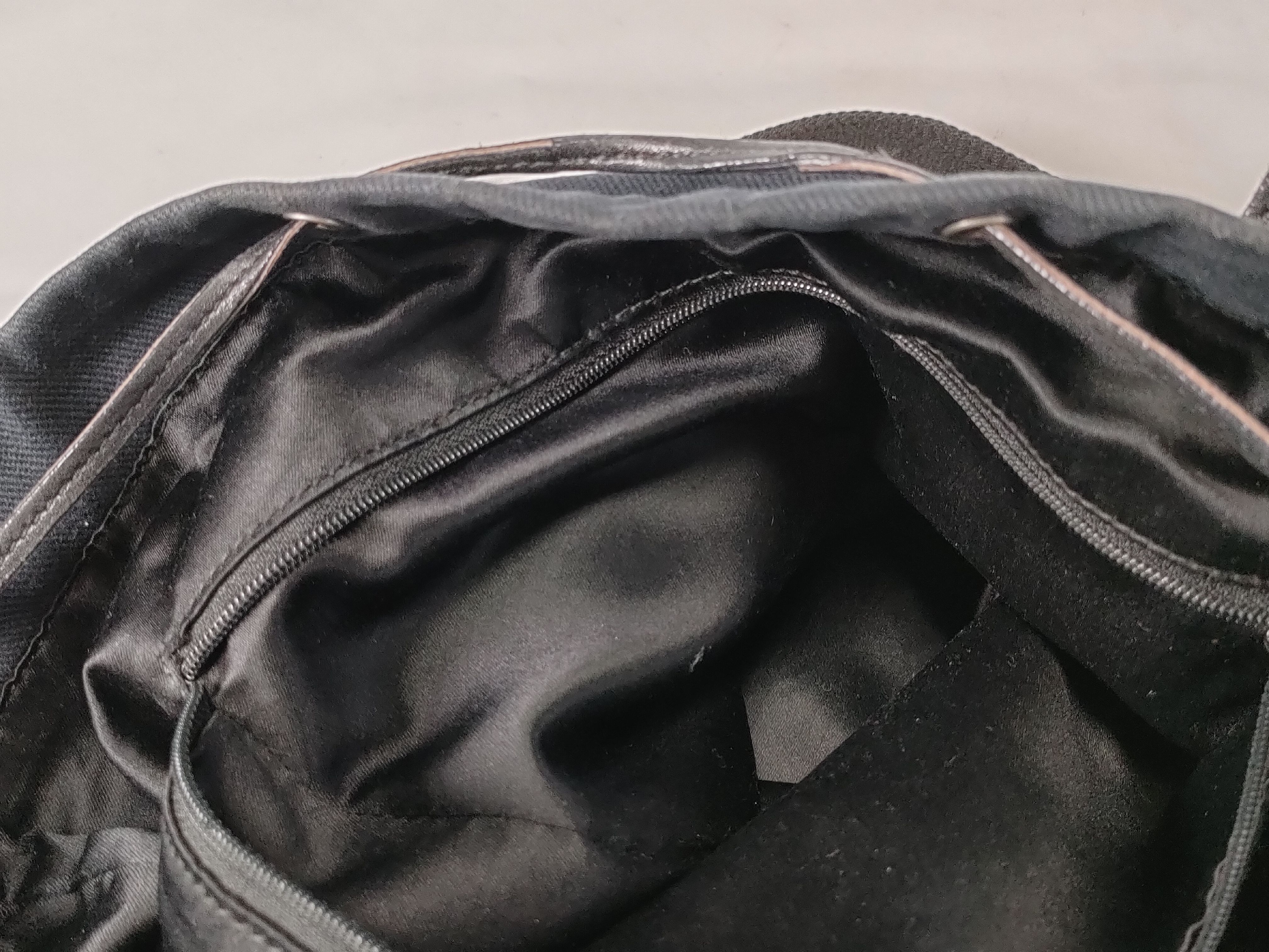 Kahala YSL Logo Tote Bag — view 12