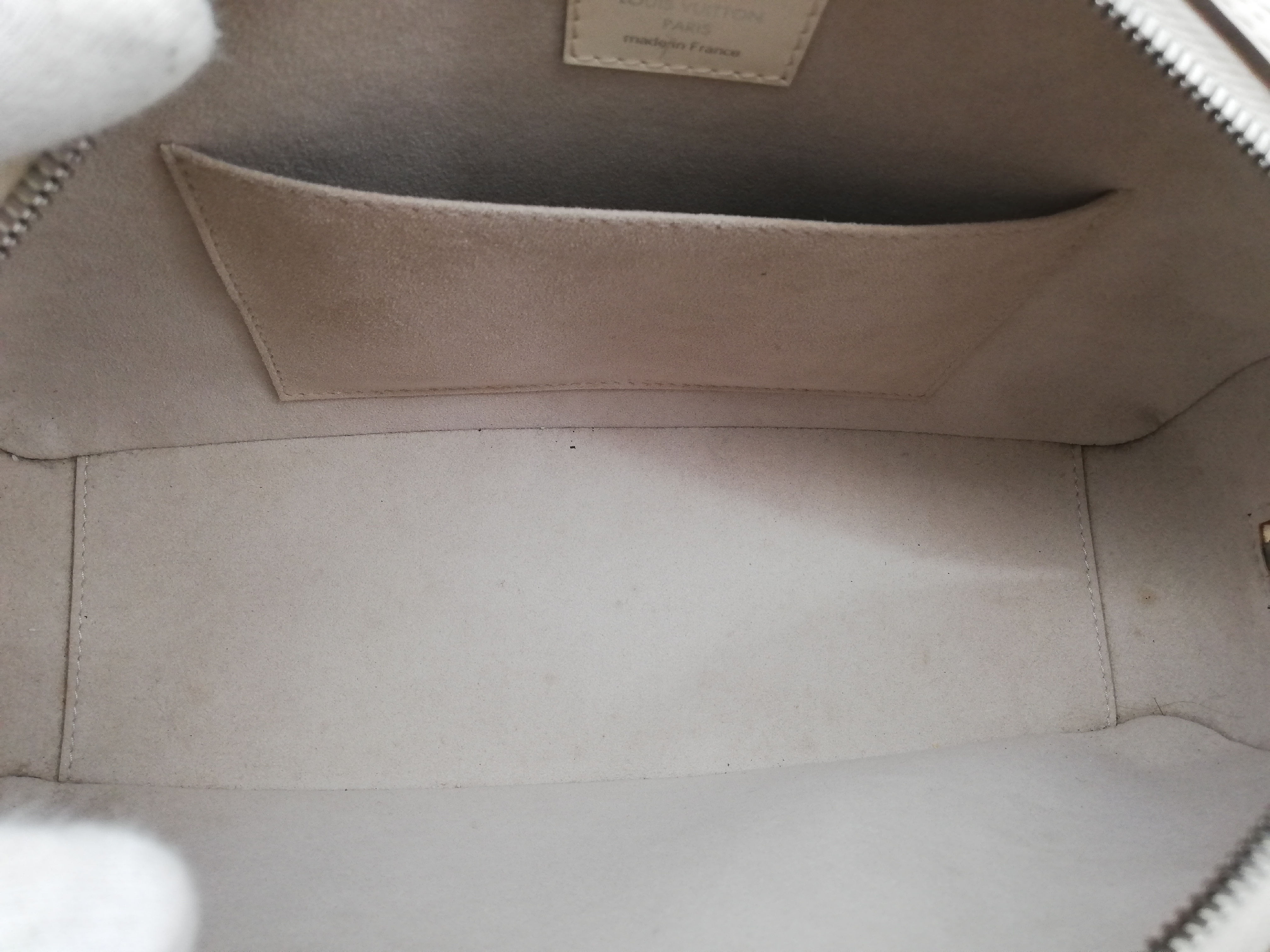 Epi Jasmine M5208J Handbag — view 14