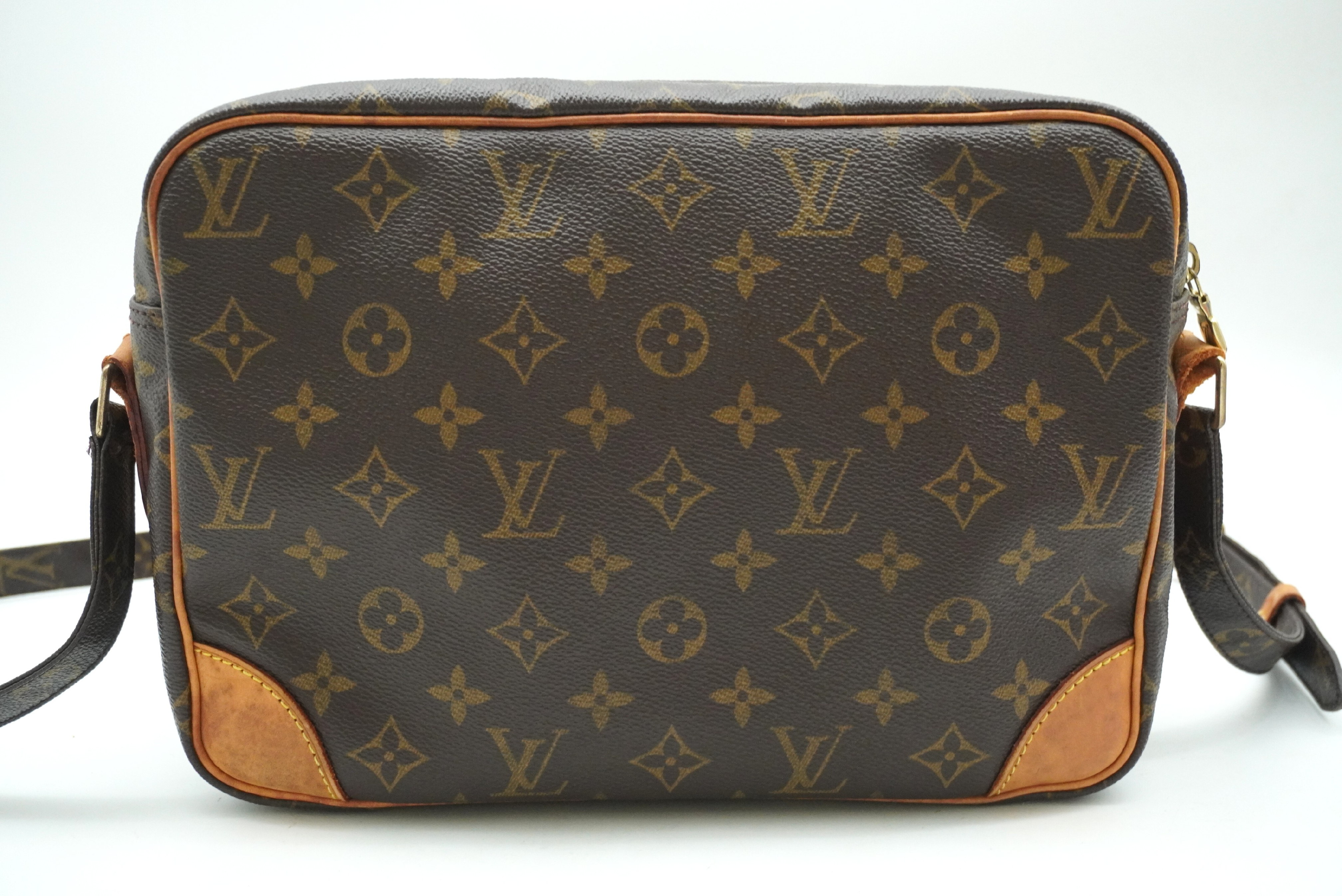 Monogram Nile M45244 Shoulder Bag — view 2