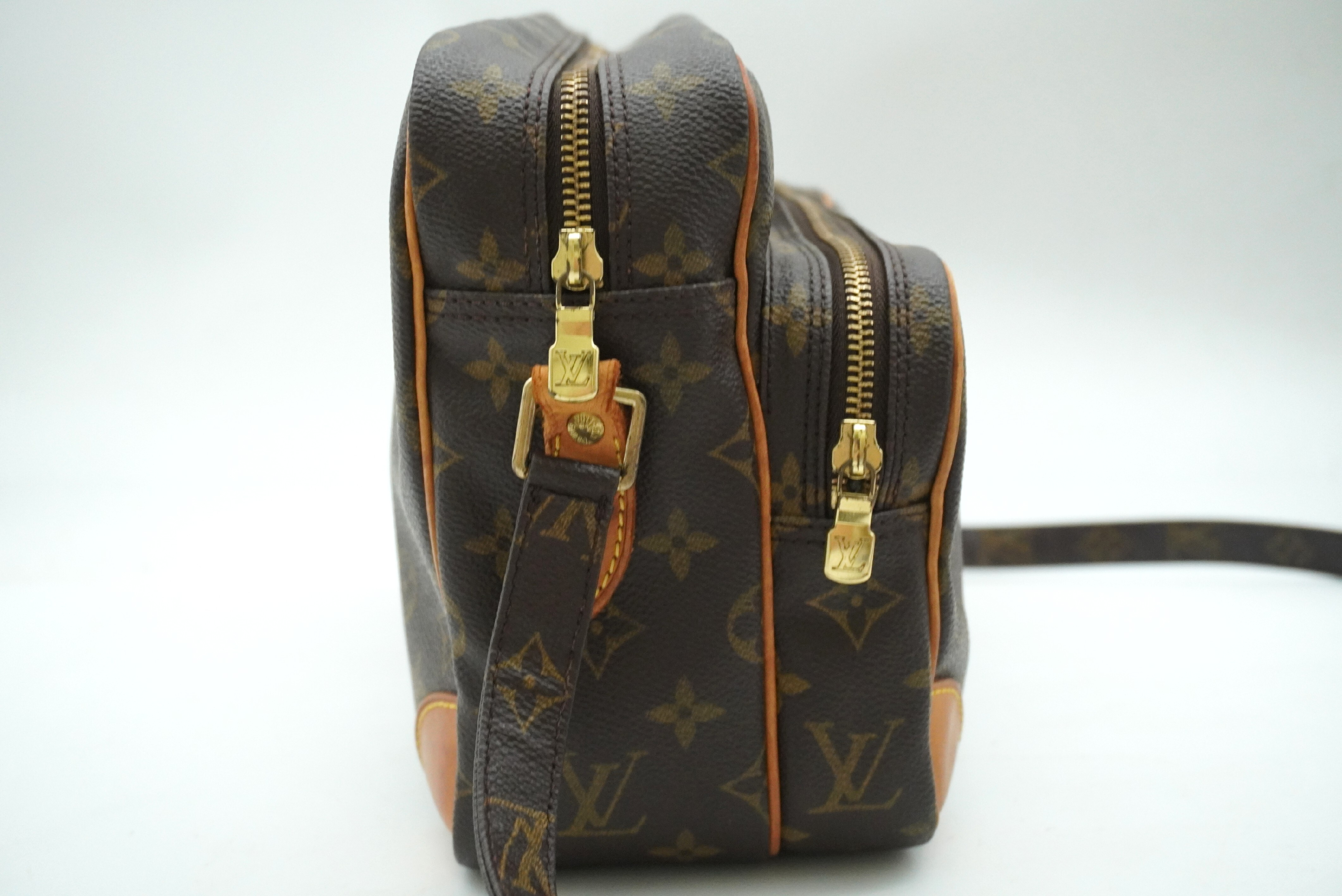 Monogram Nile M45244 Shoulder Bag — view 4