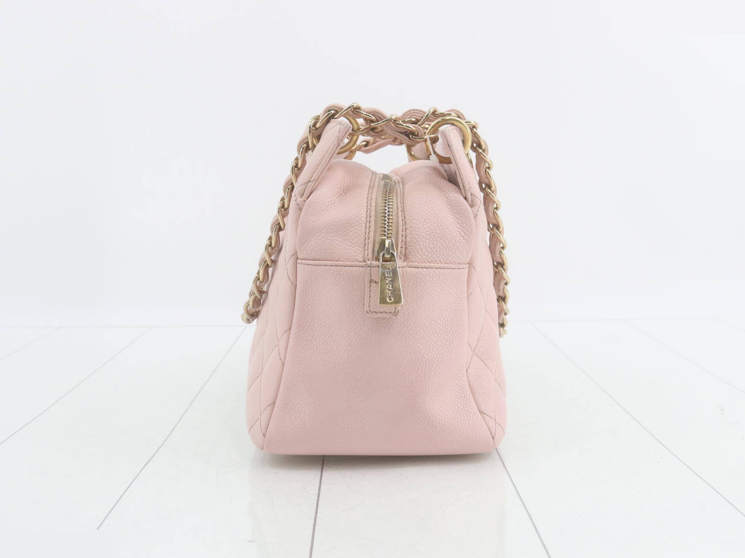 Matelassé Caviar Skin Chain Tote Bag, Pink, Series 7 — view 4