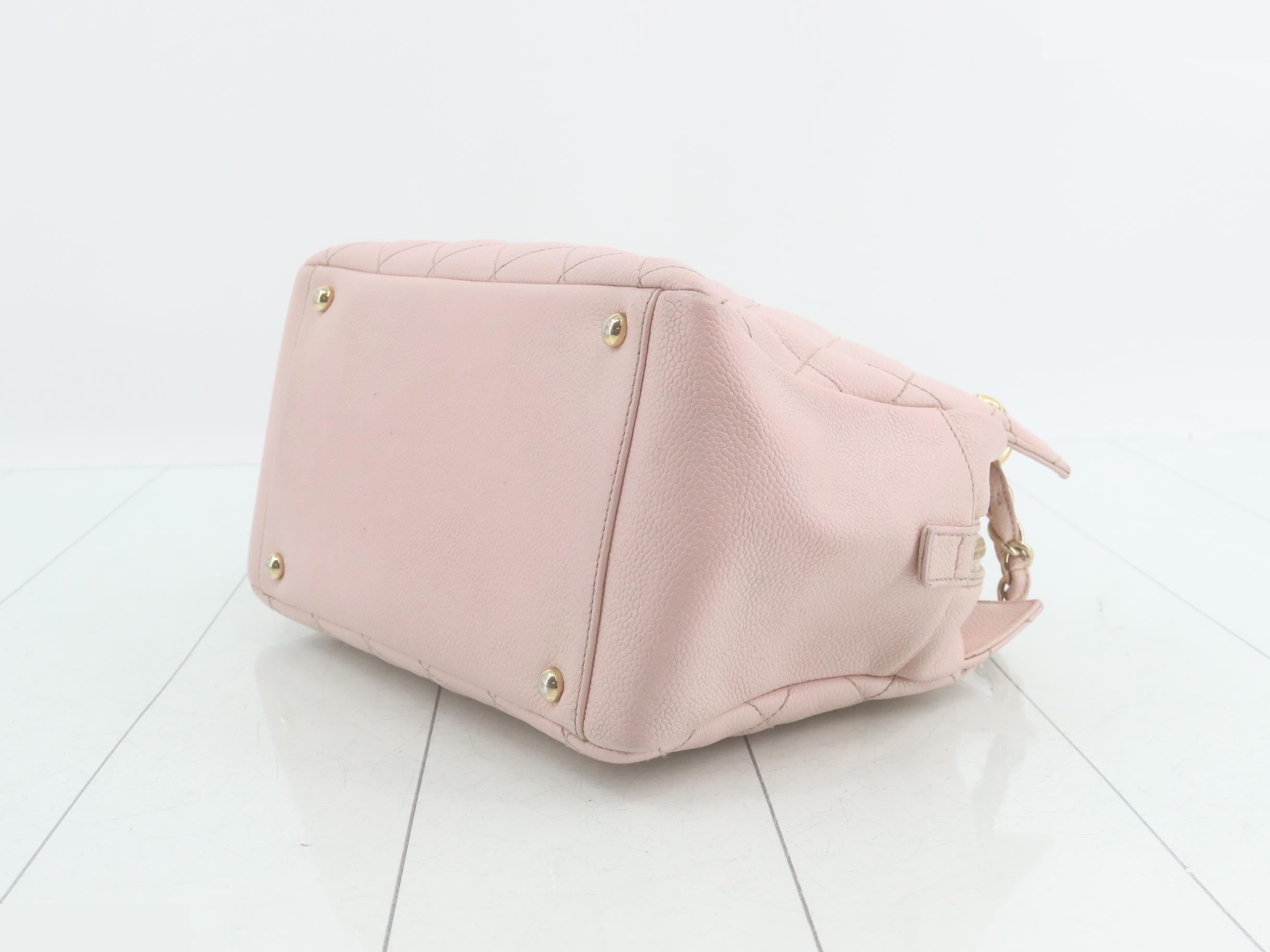 Matelassé Caviar Skin Chain Tote Bag, Pink, Series 7 — view 6
