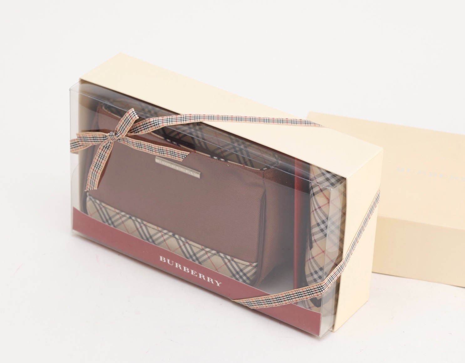 Pouch & Handkerchief Gift Set — view 2