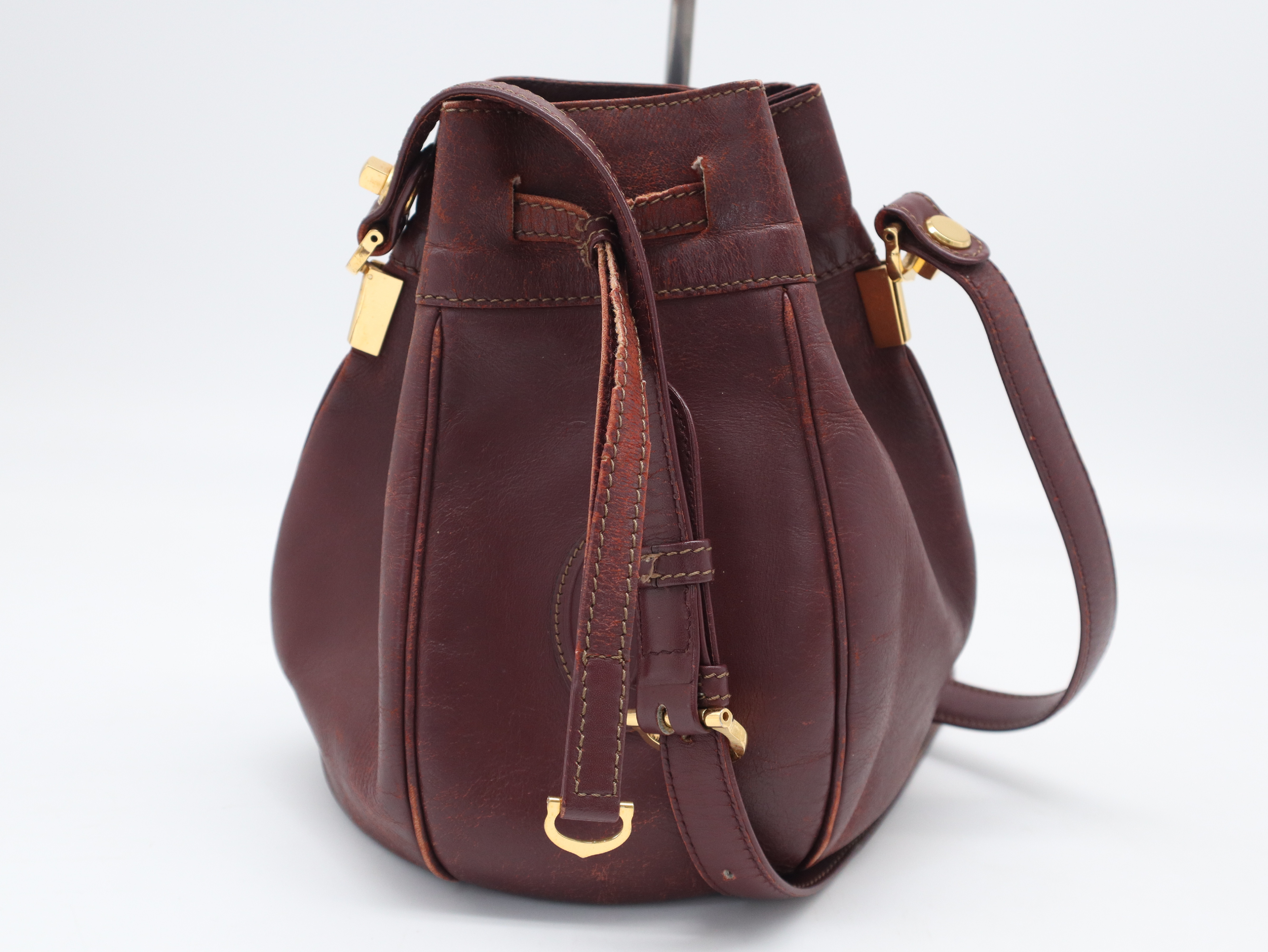 Must Line Shoulder Bag, Leather, Bordeaux Shoulder Bag