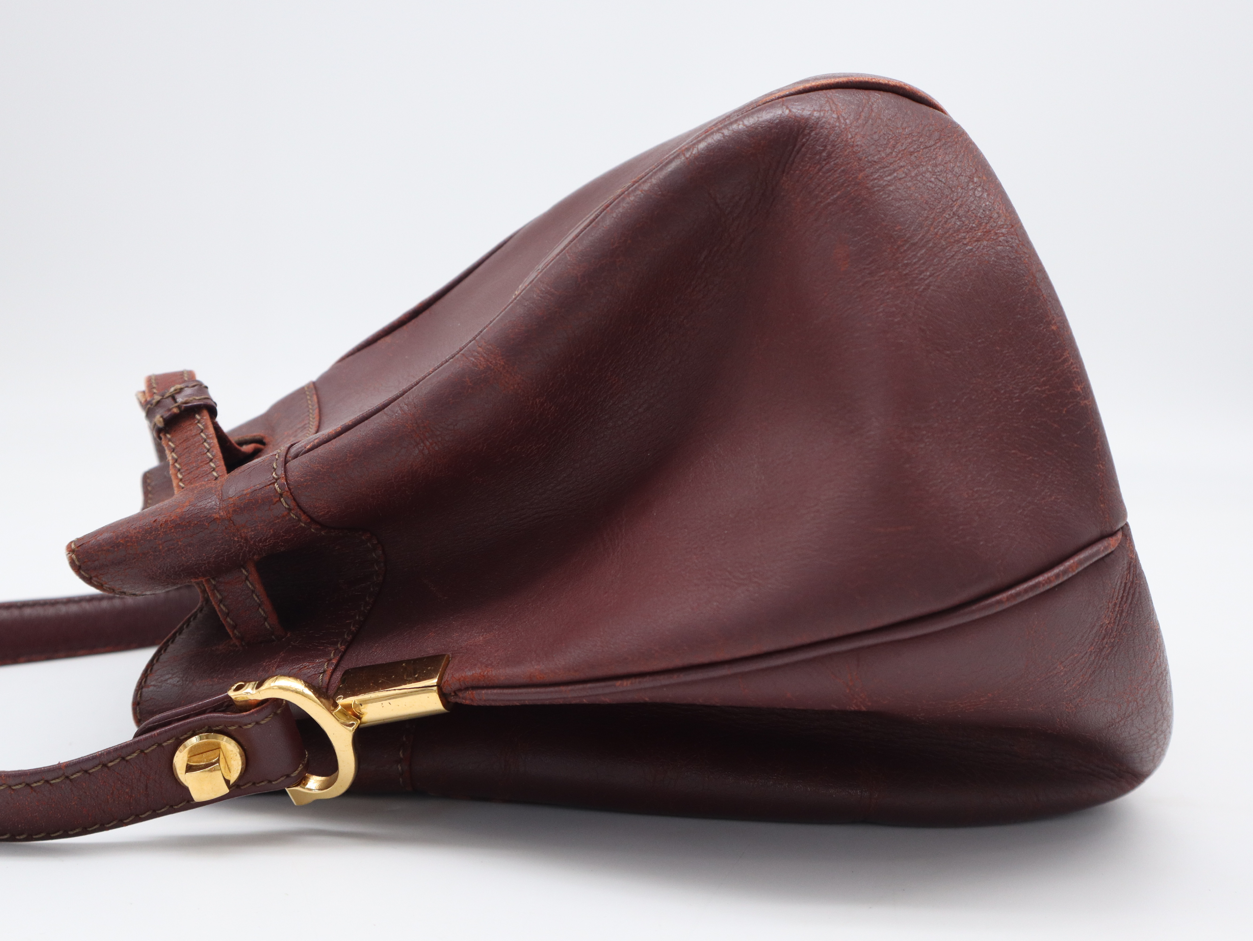 Must Line Shoulder Bag, Leather, Bordeaux Shoulder Bag — view 3