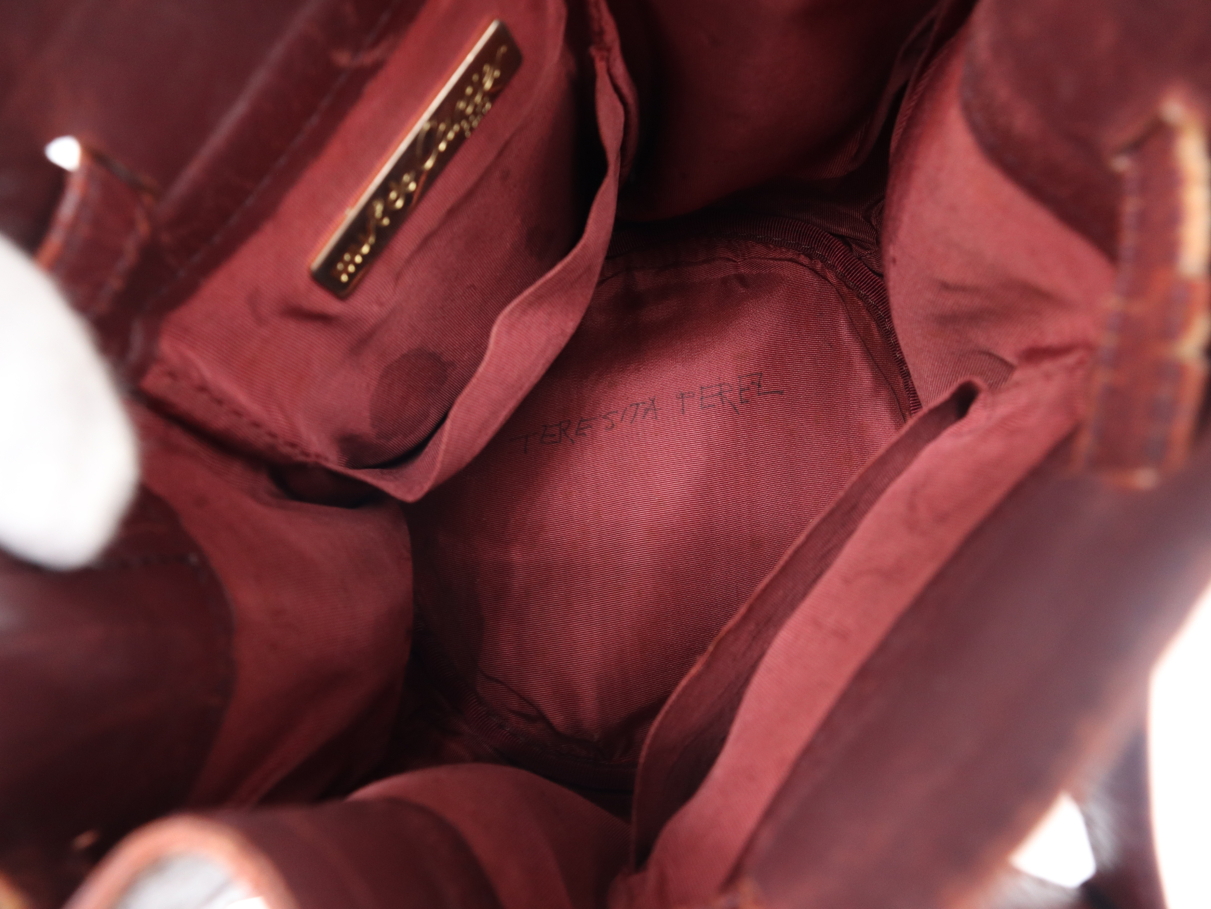 Must Line Shoulder Bag, Leather, Bordeaux Shoulder Bag — view 8