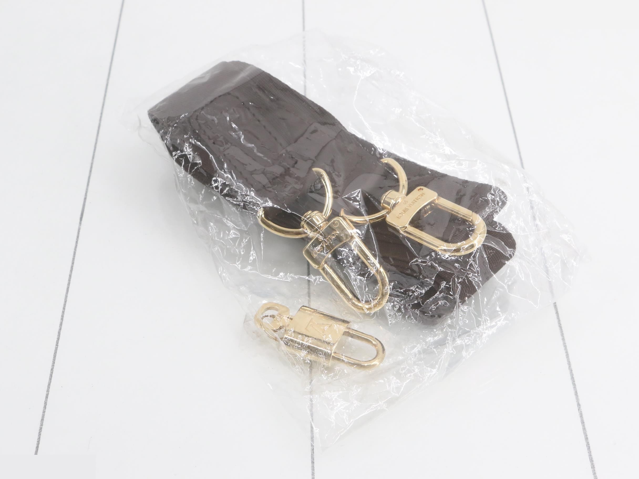 Ikaru with strap — view 7