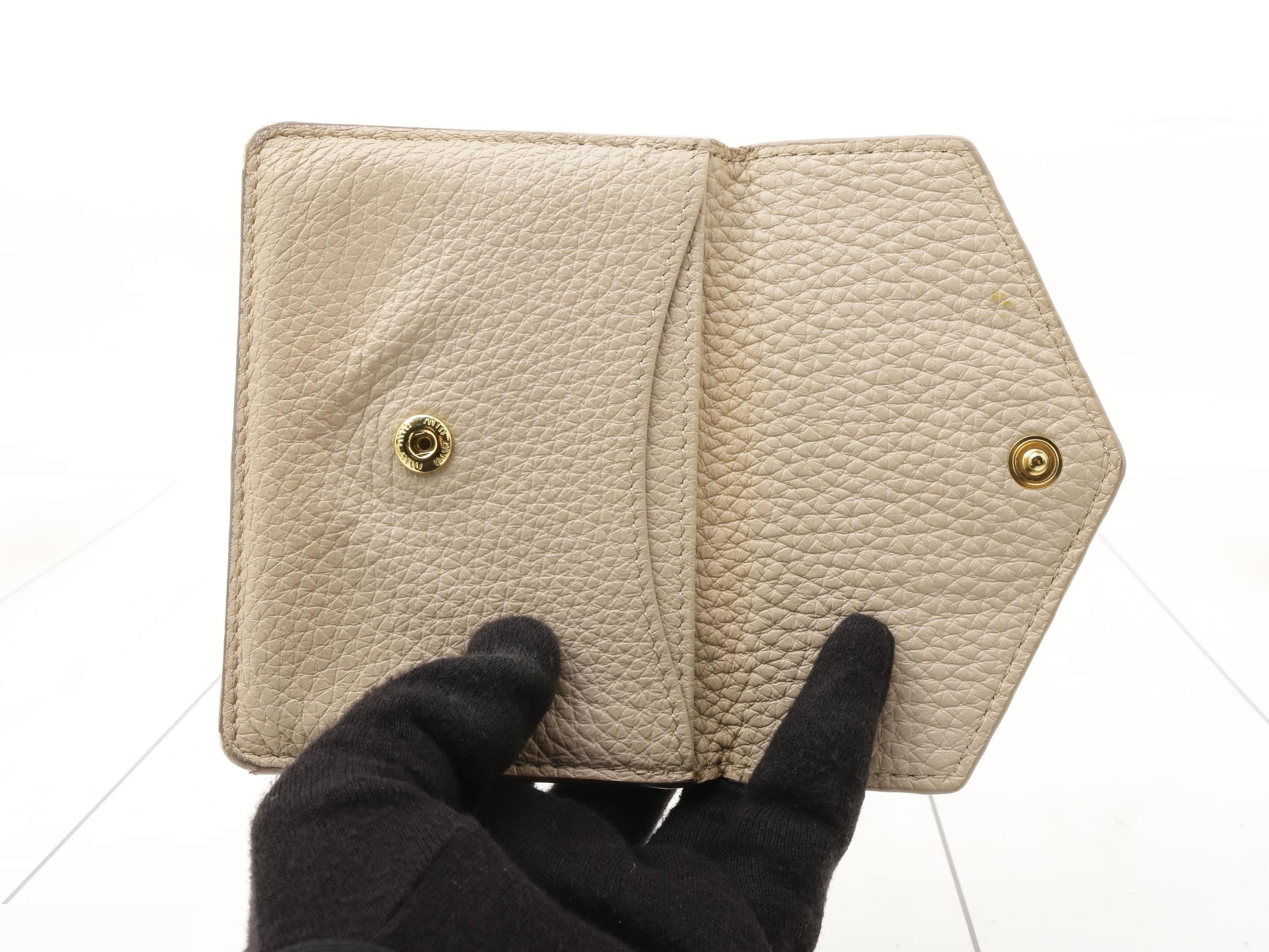 Other items: Bags, notebook covers, card cases, etc. — view 4