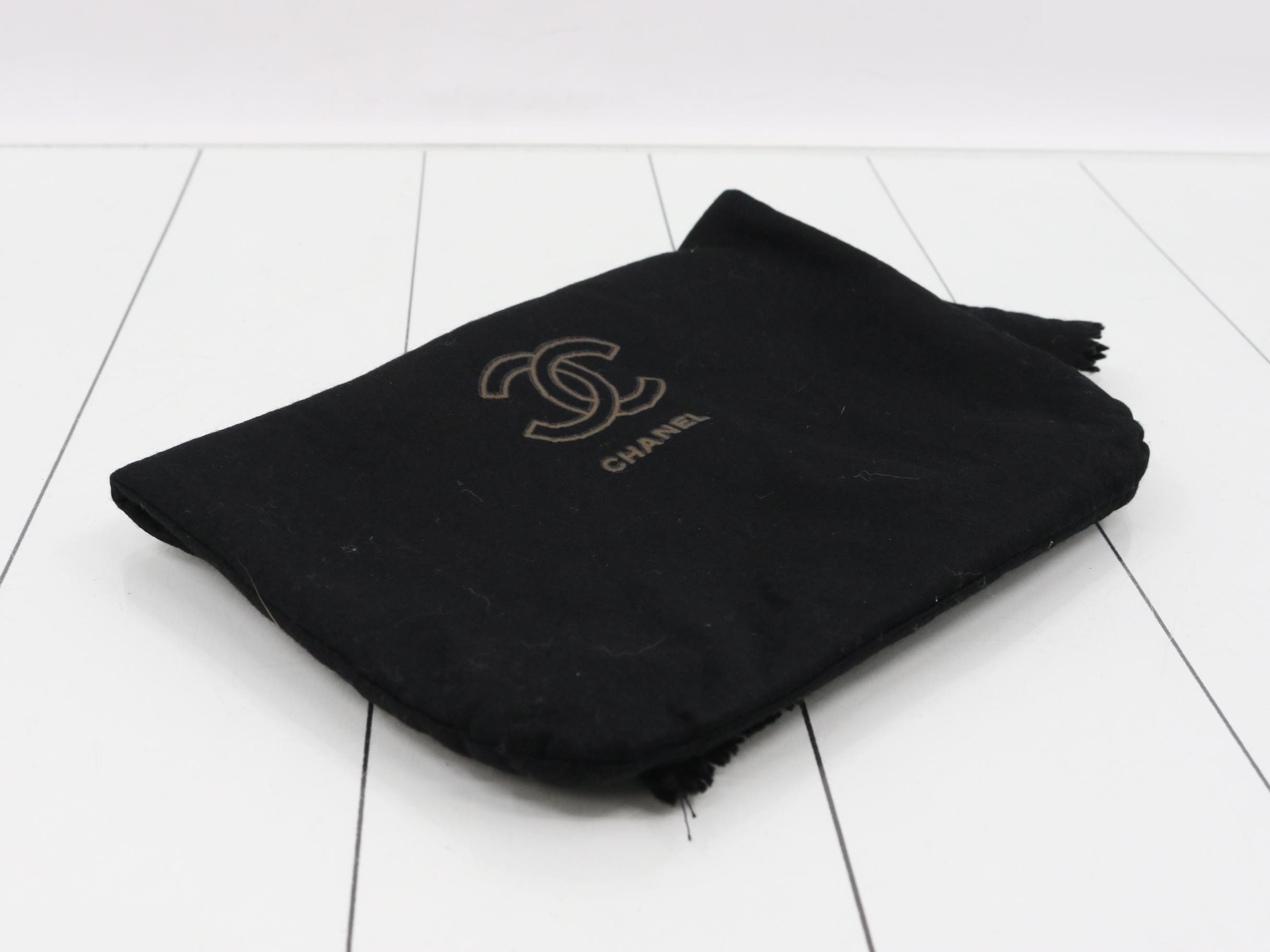 Matelassé Chain Shoulder Bag — view 7