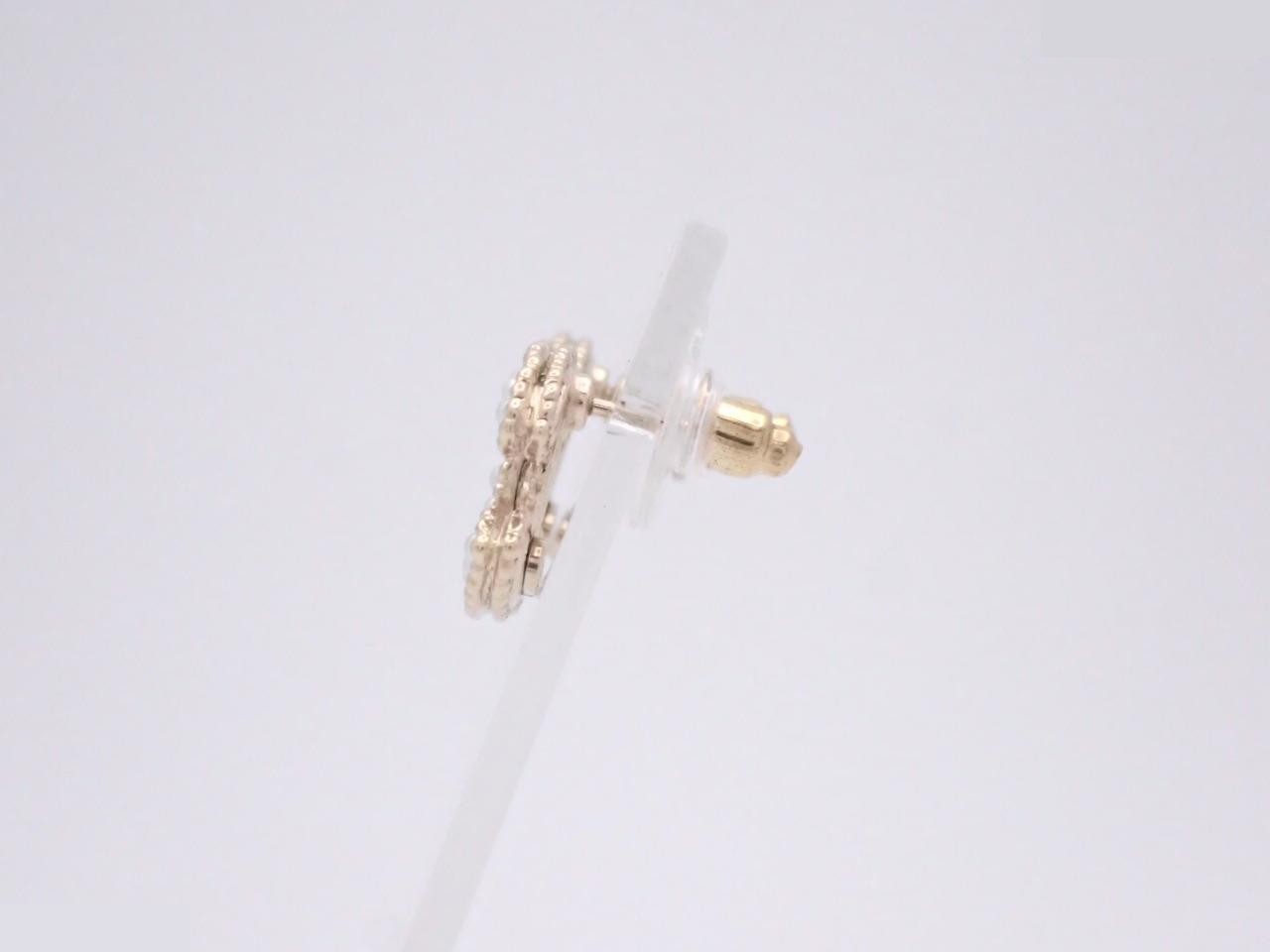 Earrings, Coco Mark, Pearl — view 3