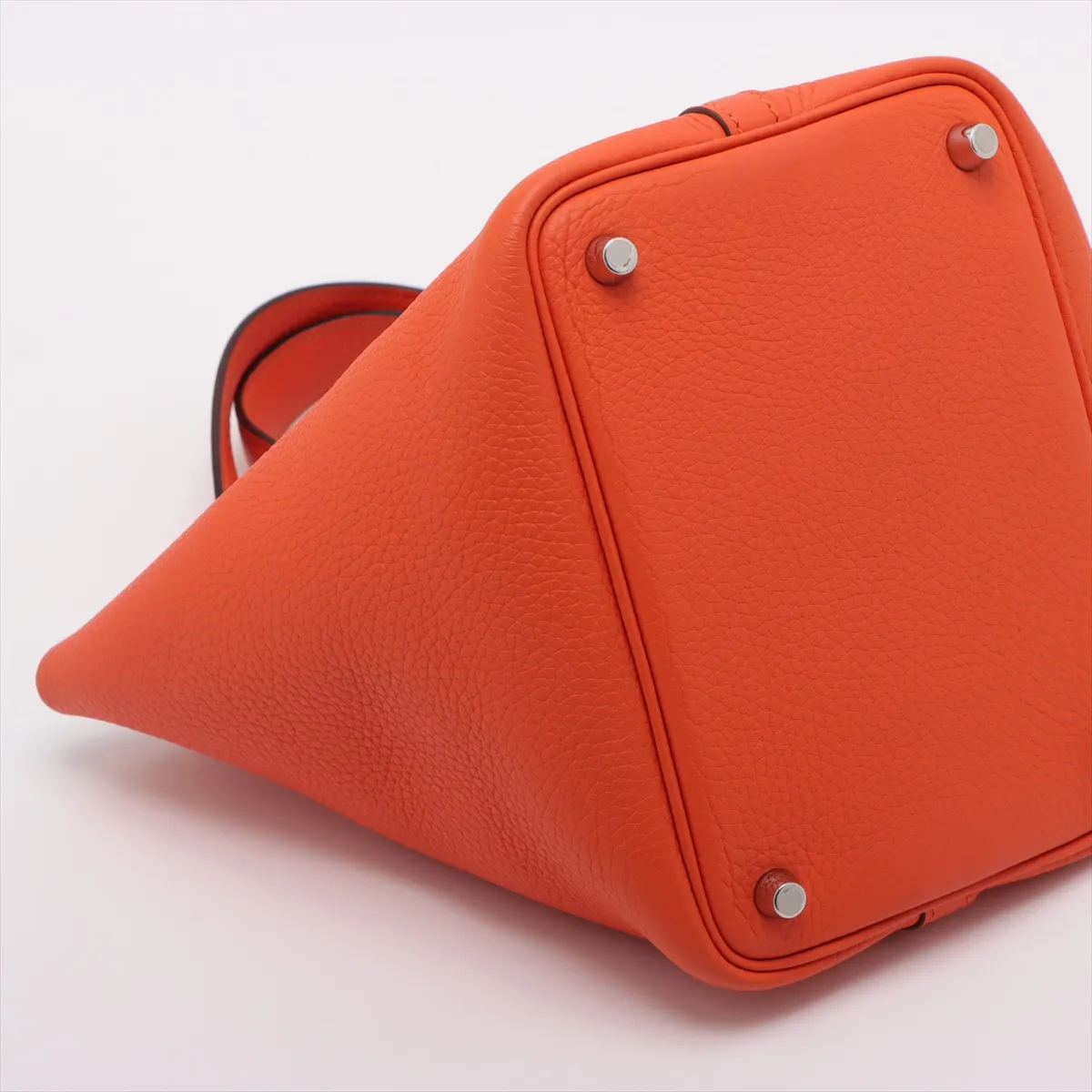 Picotan Lock 18 PM Taurillon Clemence Orange Silver Hardware Y:2020 — view 4