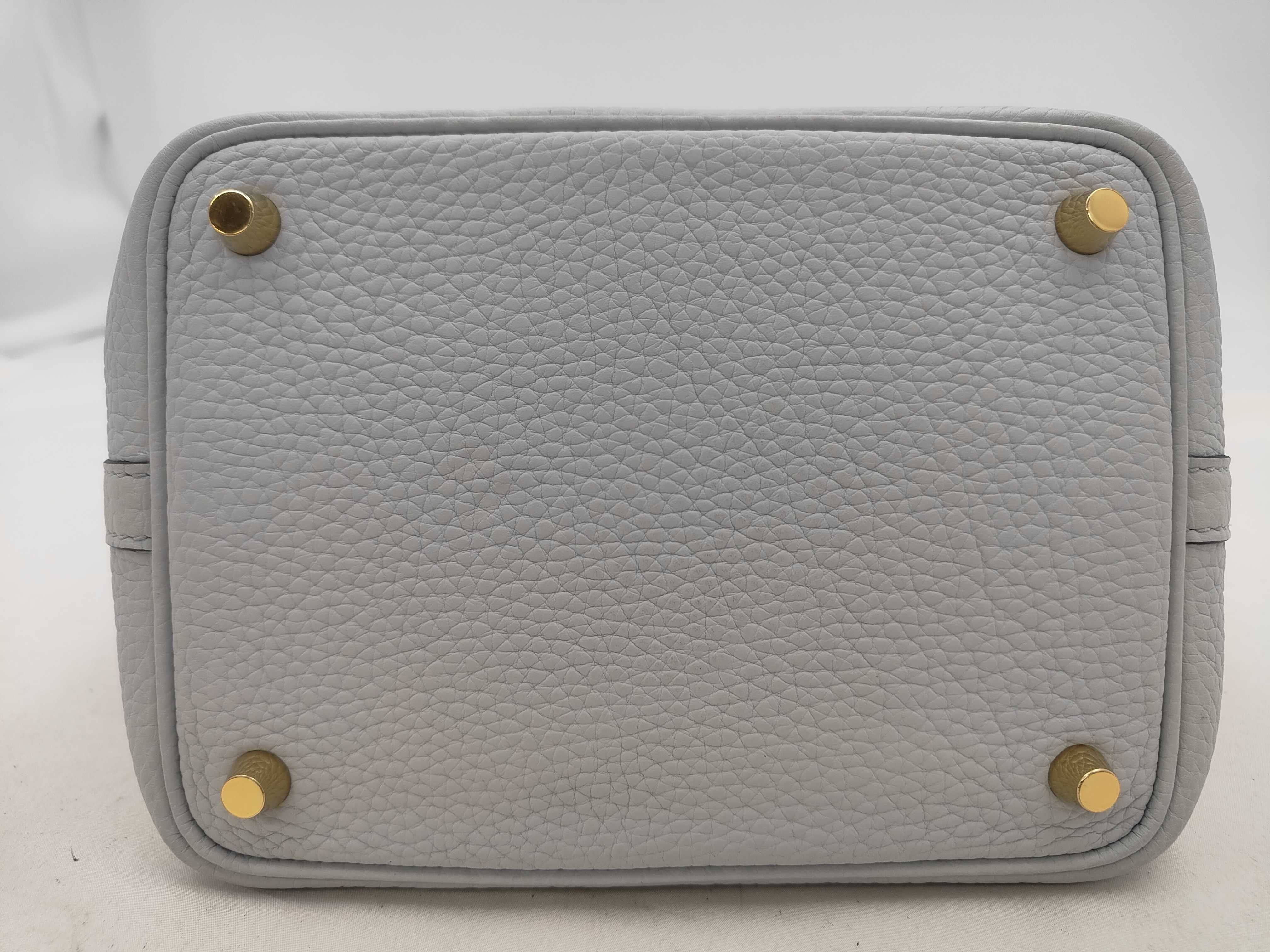 Picotin Lock 18 PM Taurillon Clemence Leather, Pale Blue, Gold Hardware, Z: 2021 Handbag — view 7