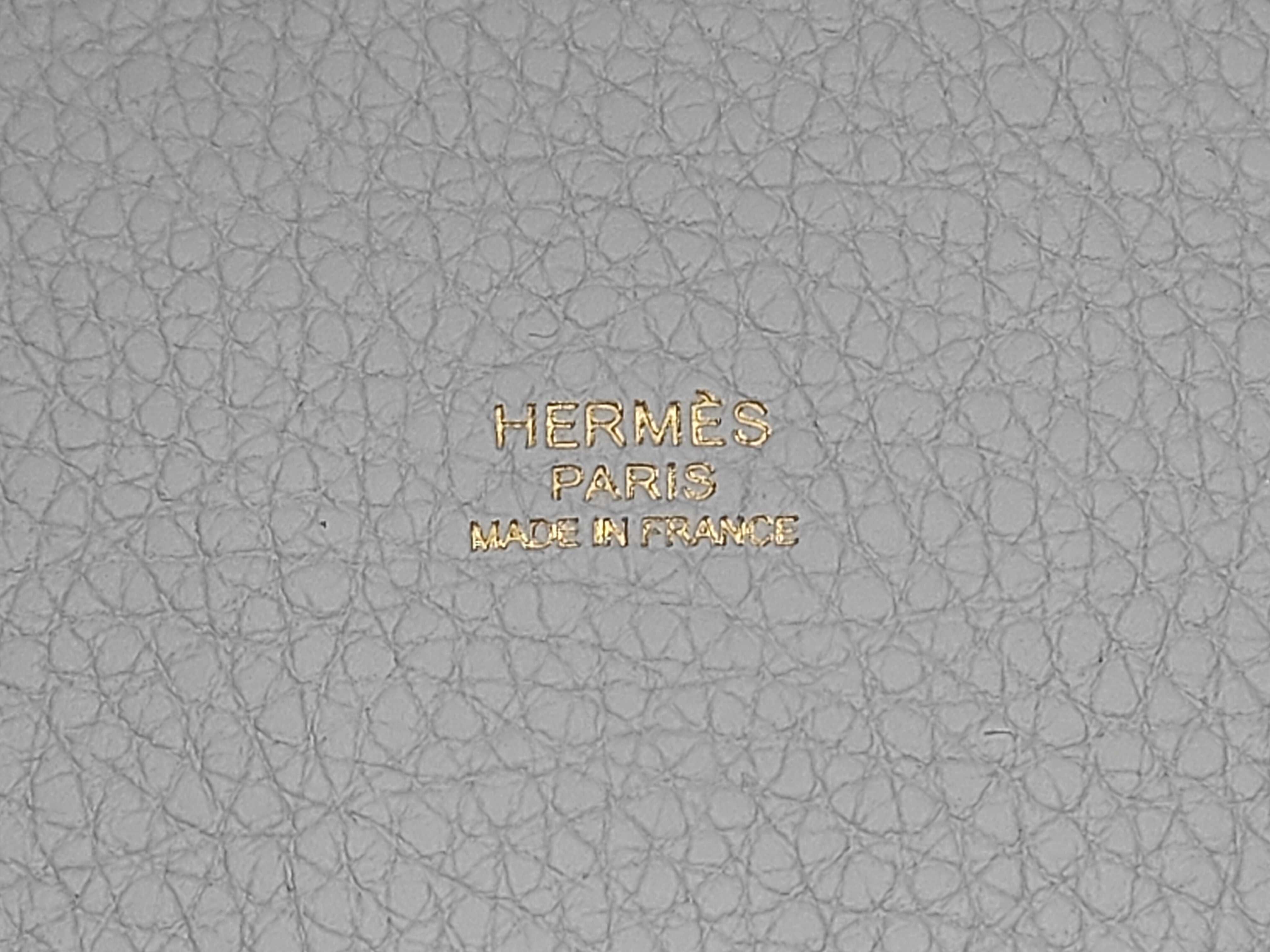 Picotin Lock 18 PM Taurillon Clemence Leather, Pale Blue, Gold Hardware, Z: 2021 Handbag — view 10
