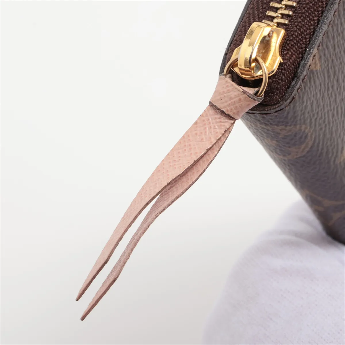 Monogram Portefeuille Clemence M61298 Rose Ballerine Round Zip Wallet RFID Reactive — view 12