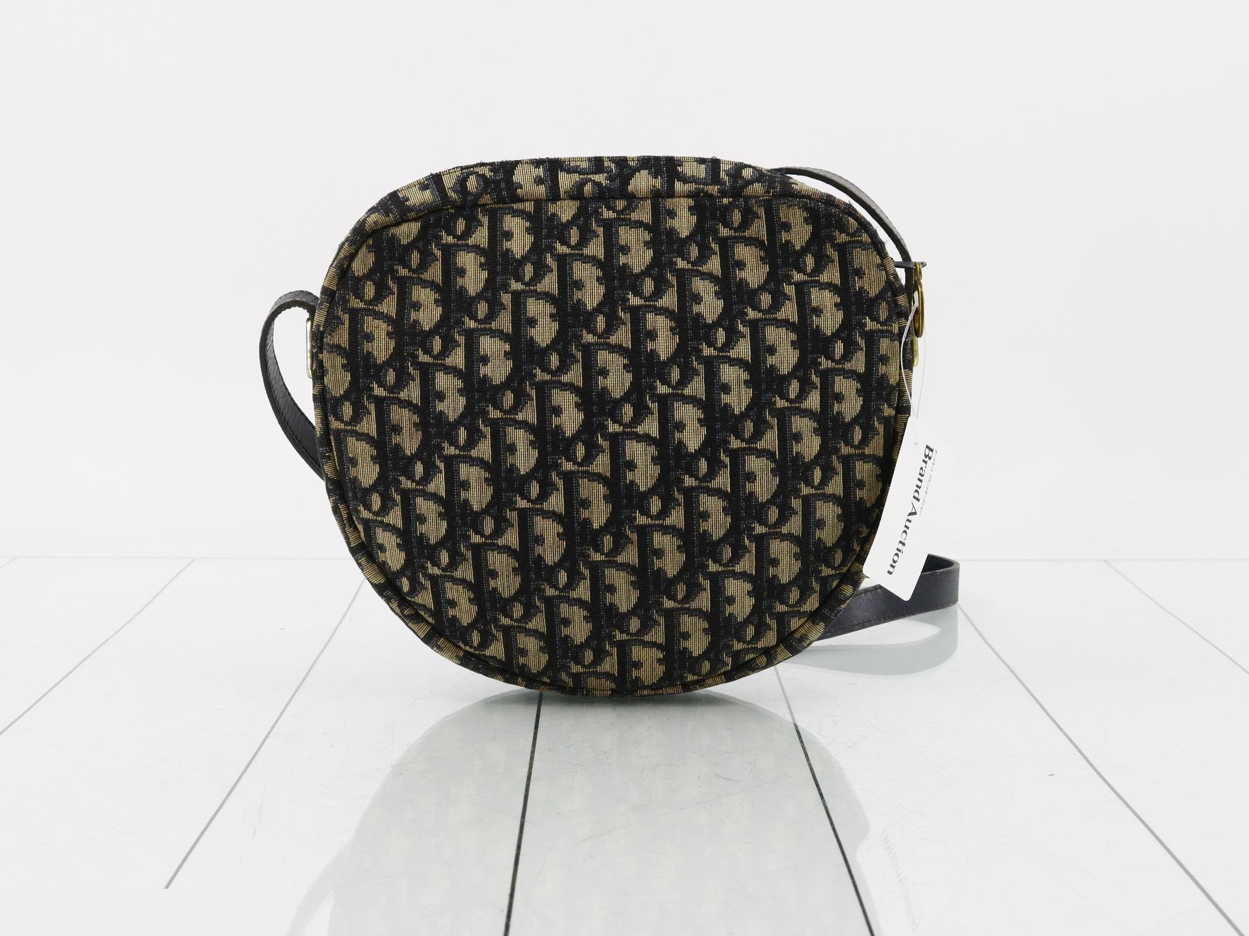 Trotter (bag) - Shoulder bag — view 2