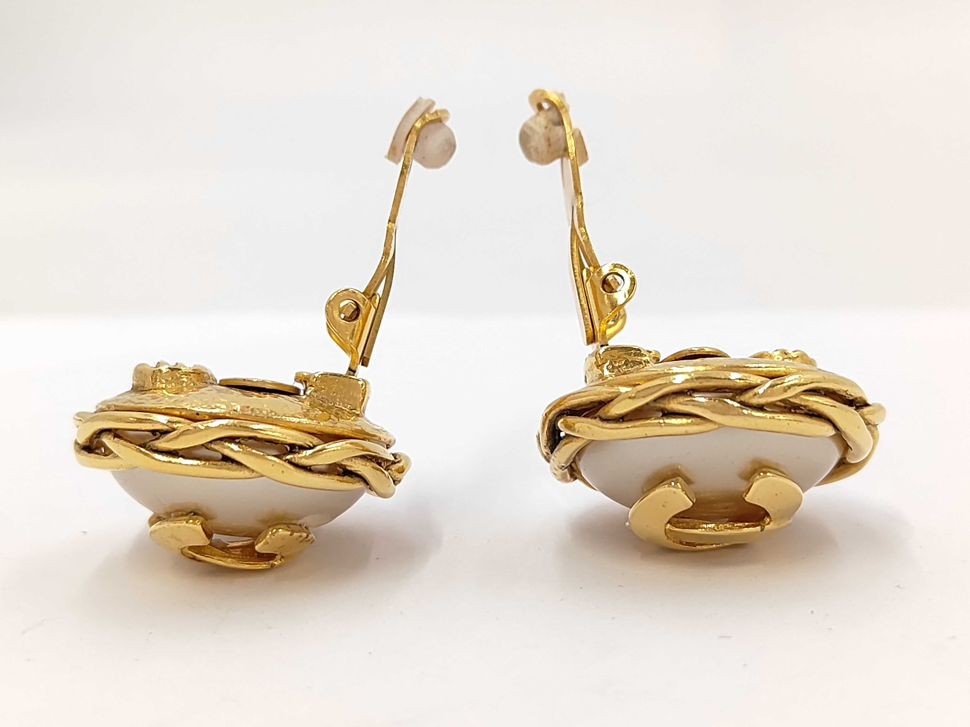 Earrings, Chanel Coco Mark, Faux Pearl, 95p, 29.5g, Box Included. — view 4