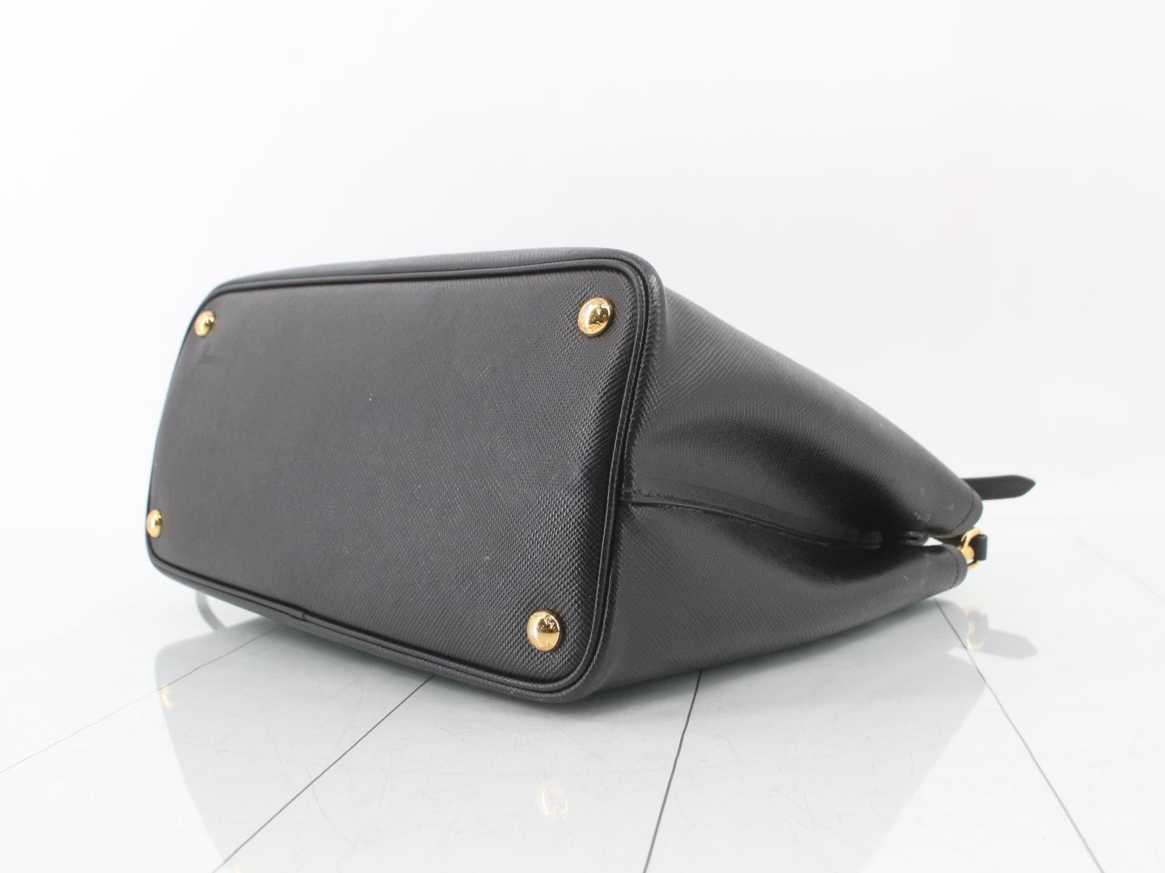 Doublé Saffiano 2-Way Tote Bag — view 6
