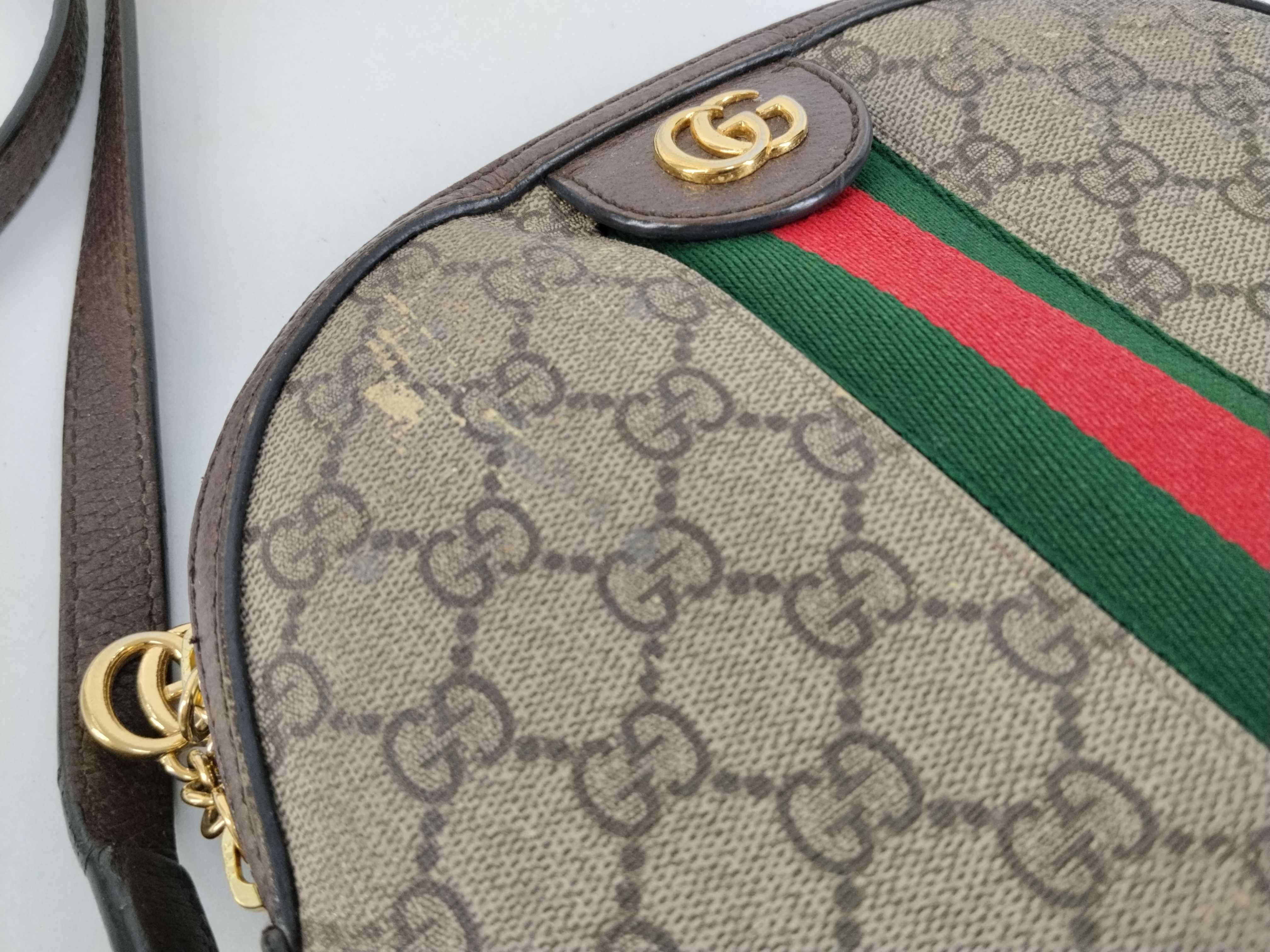 GG Supreme Shoulder Bag (Gray) — view 8