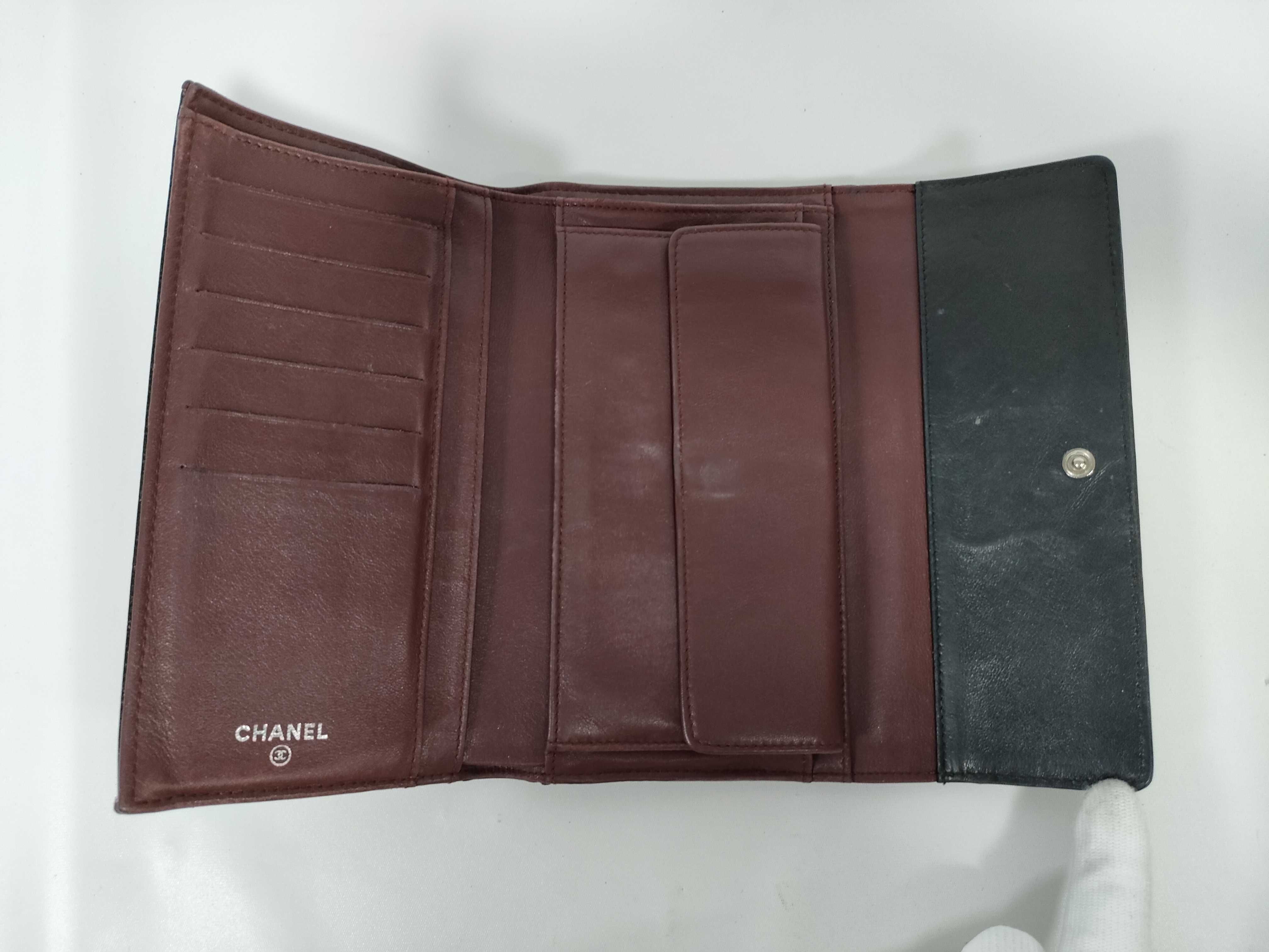 Coco Mark Bicolore Long Wallet, Black, with Seal — view 9