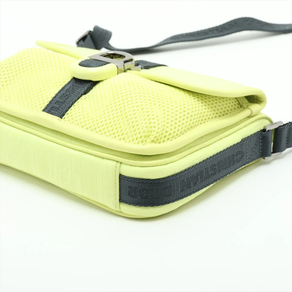 Canvas x Mesh Shoulder Bag, Yellow — view 3