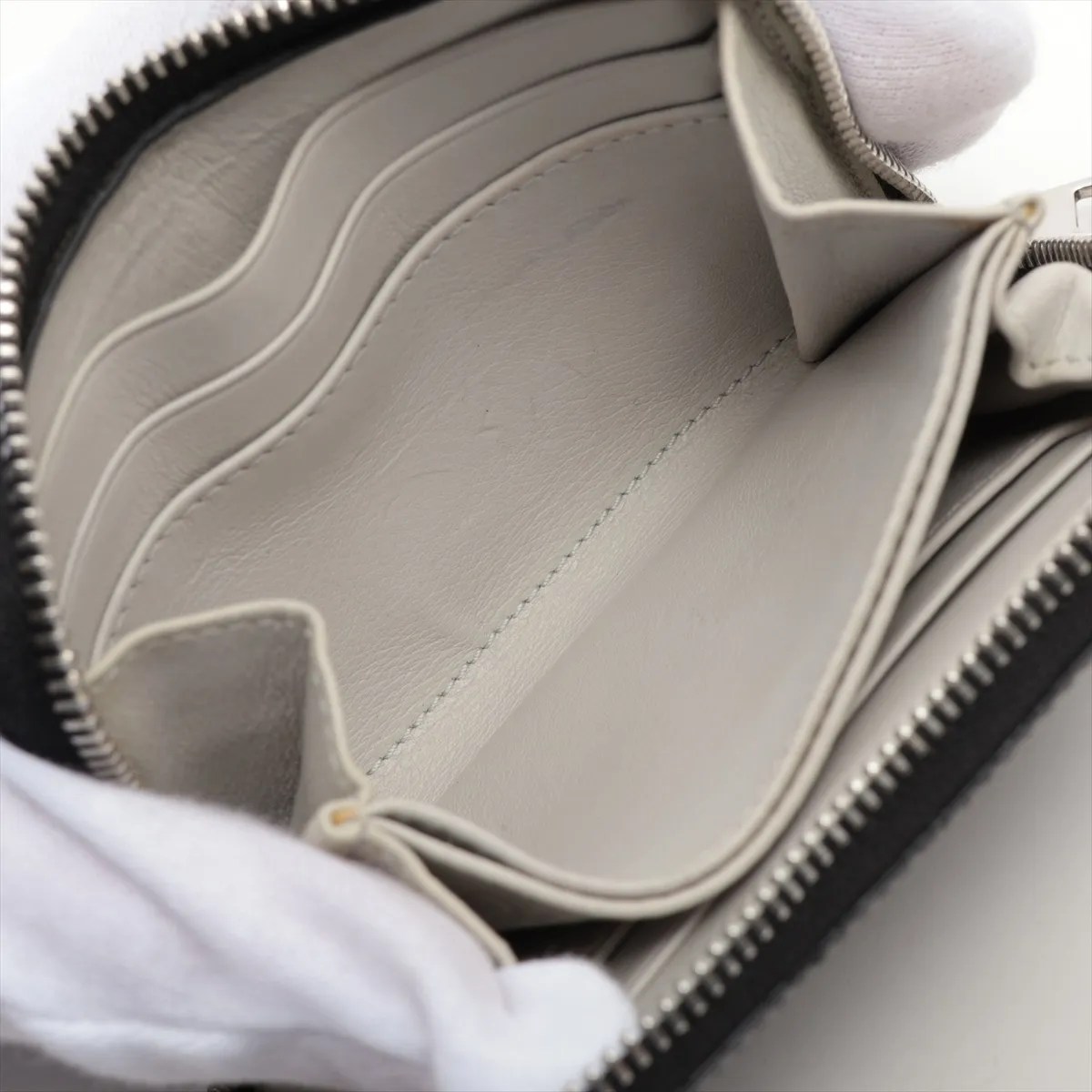 Anagram Leather Coin Case Black x Gray — view 5