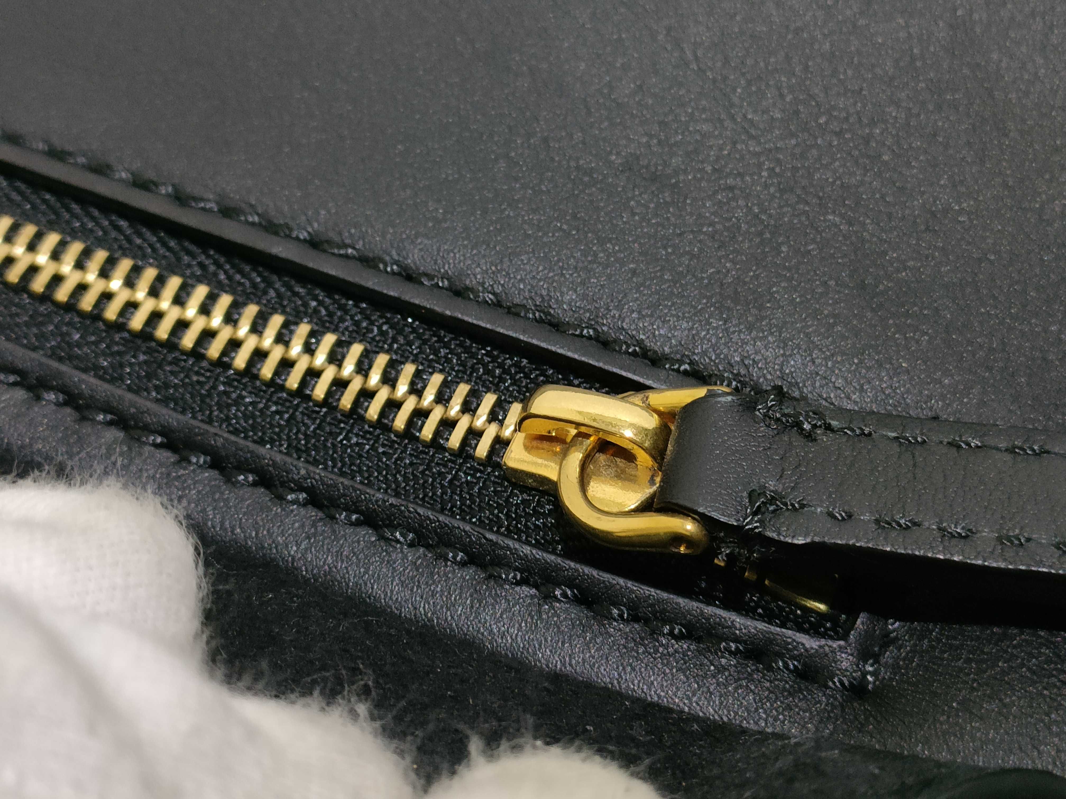 Logo Leather Shoulder Bag — view 15