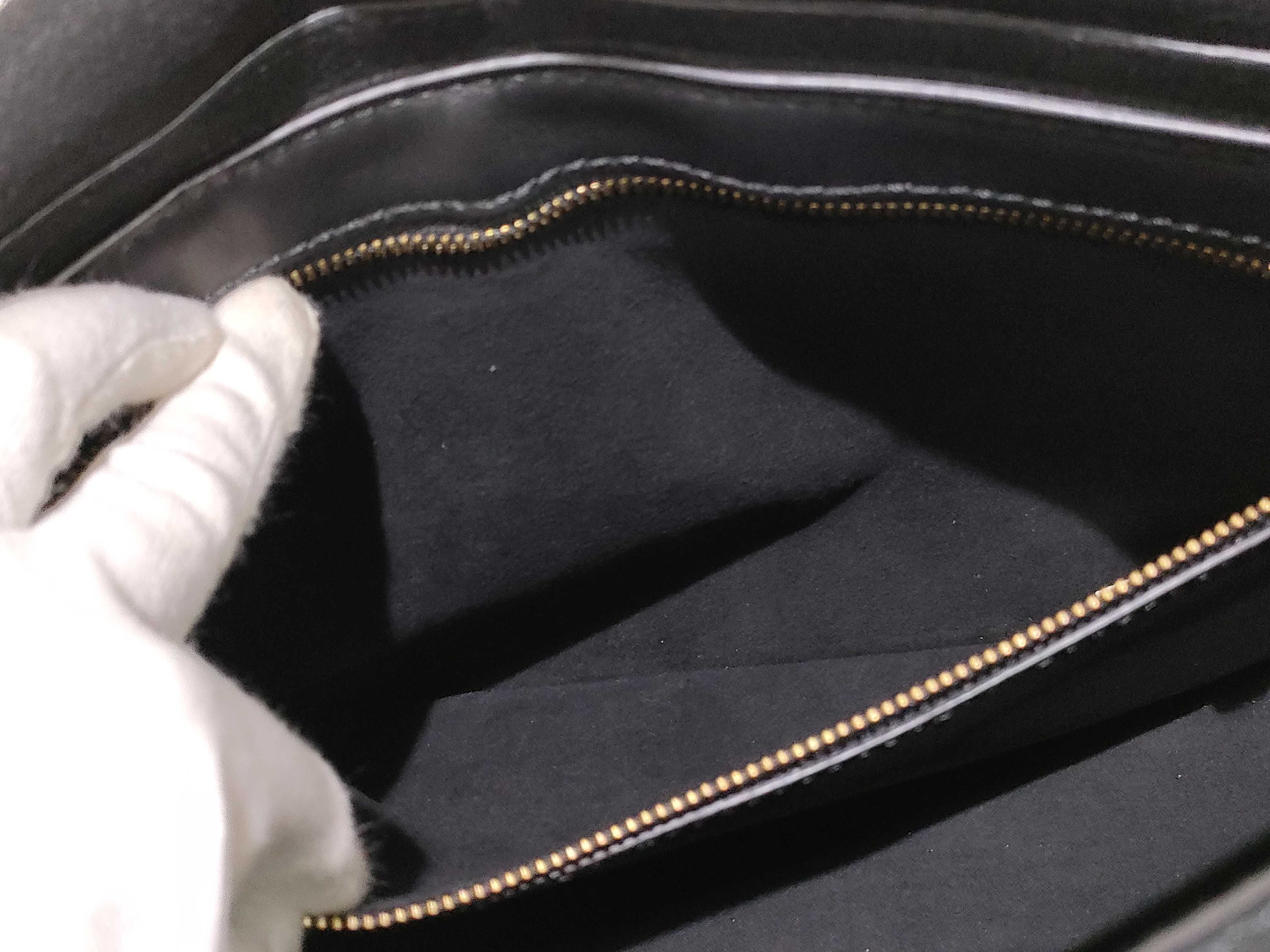 Logo Leather Shoulder Bag — view 9