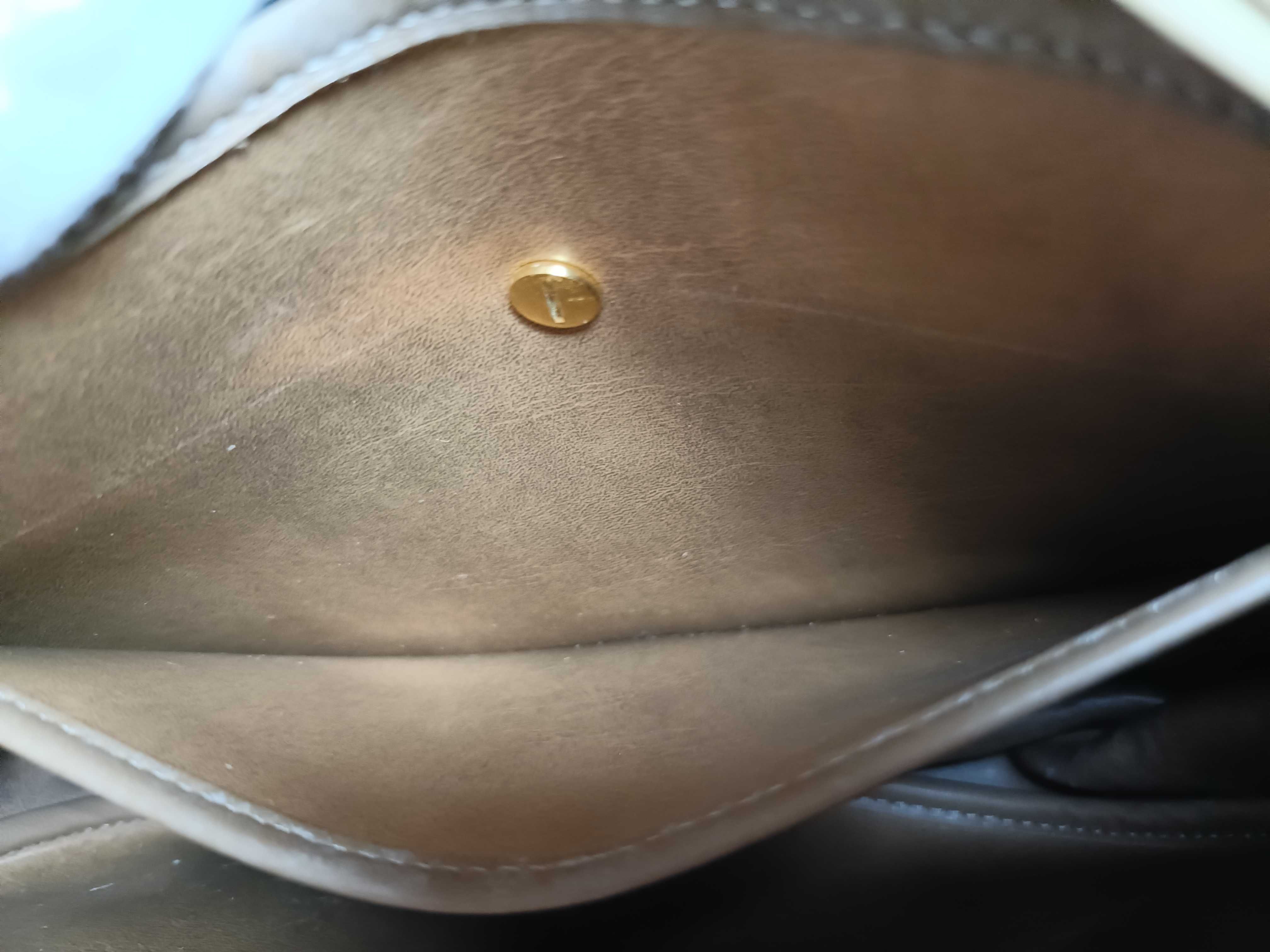 Honeycomb Pattern Shoulder Bag — view 12
