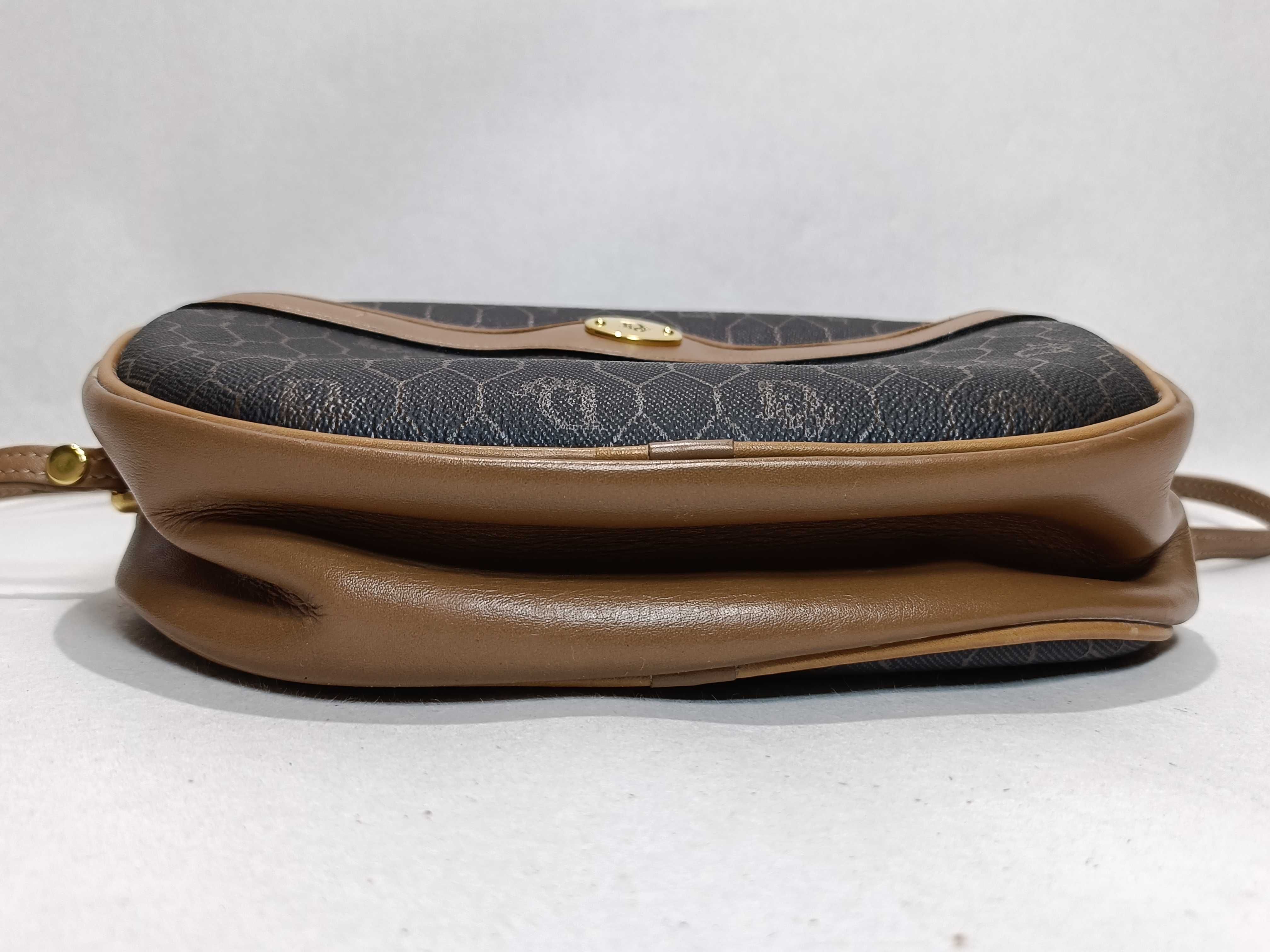 Honeycomb Pattern Shoulder Bag — view 6
