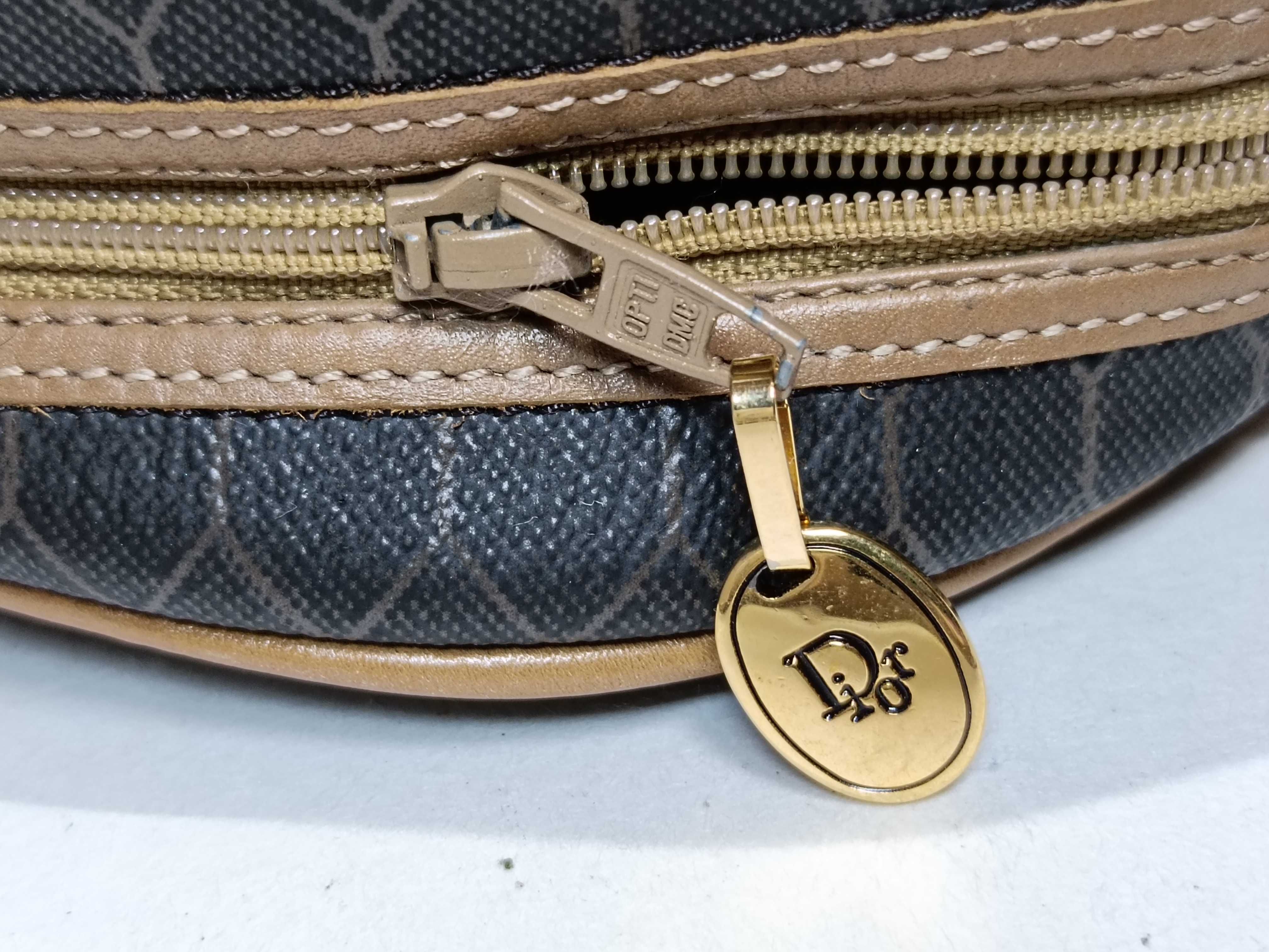 Honeycomb Pattern Shoulder Bag — view 8