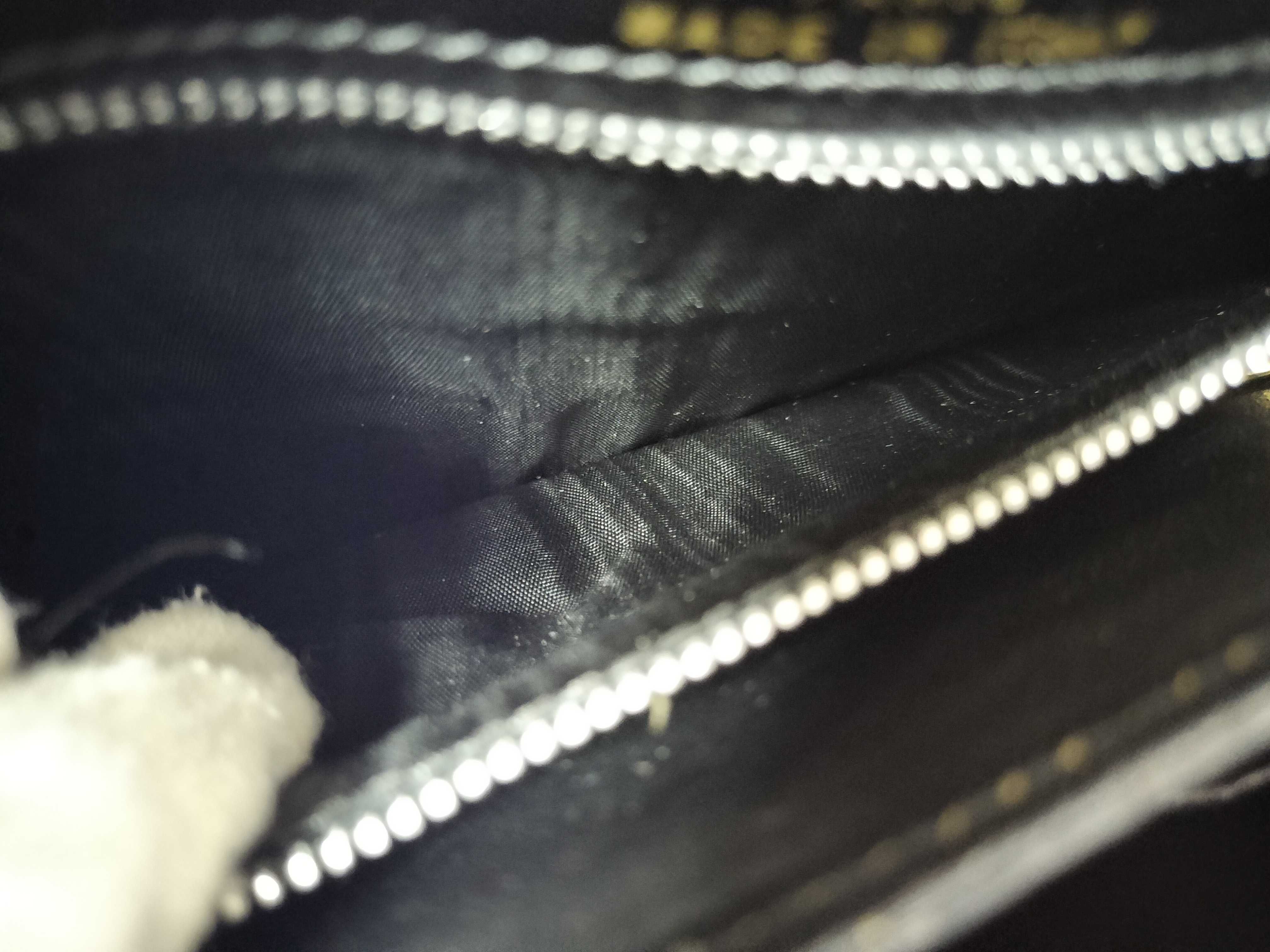Triomphe Leather Shoulder Bag — view 12