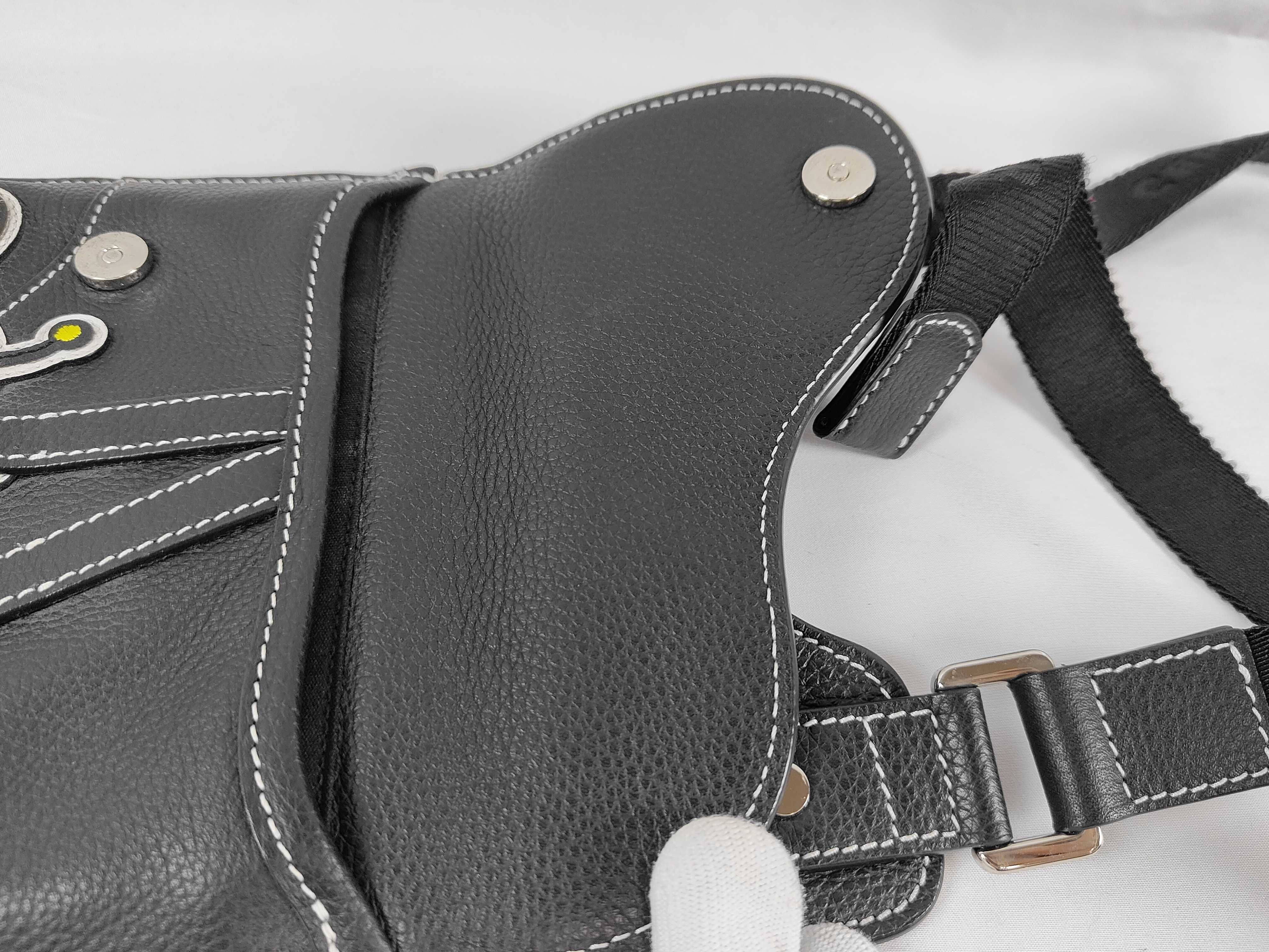 BEE Saddle Leather Shoulder Bag — view 9