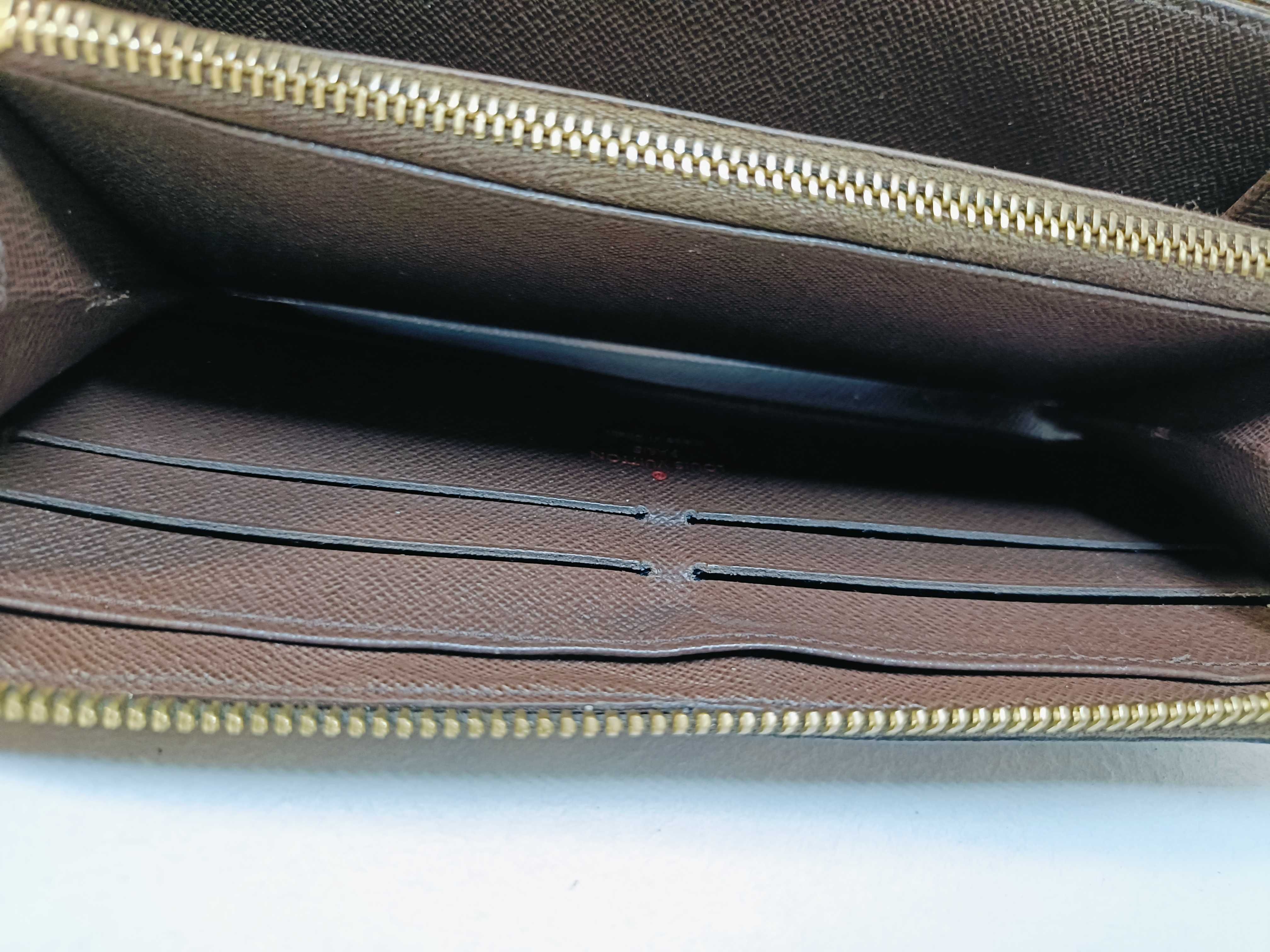 Damier Zippy Wallet — view 13