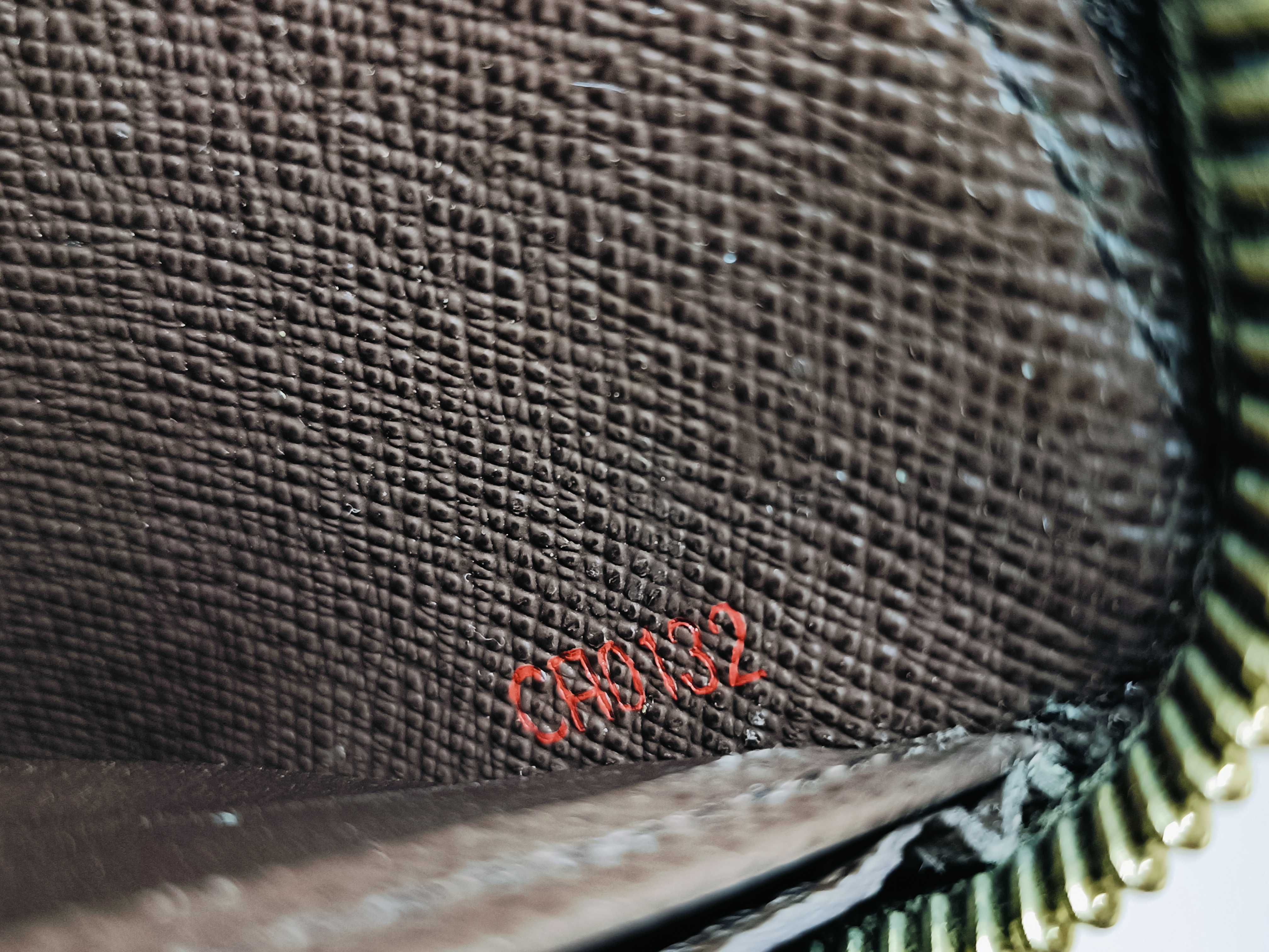 Damier Zippy Wallet — view 15