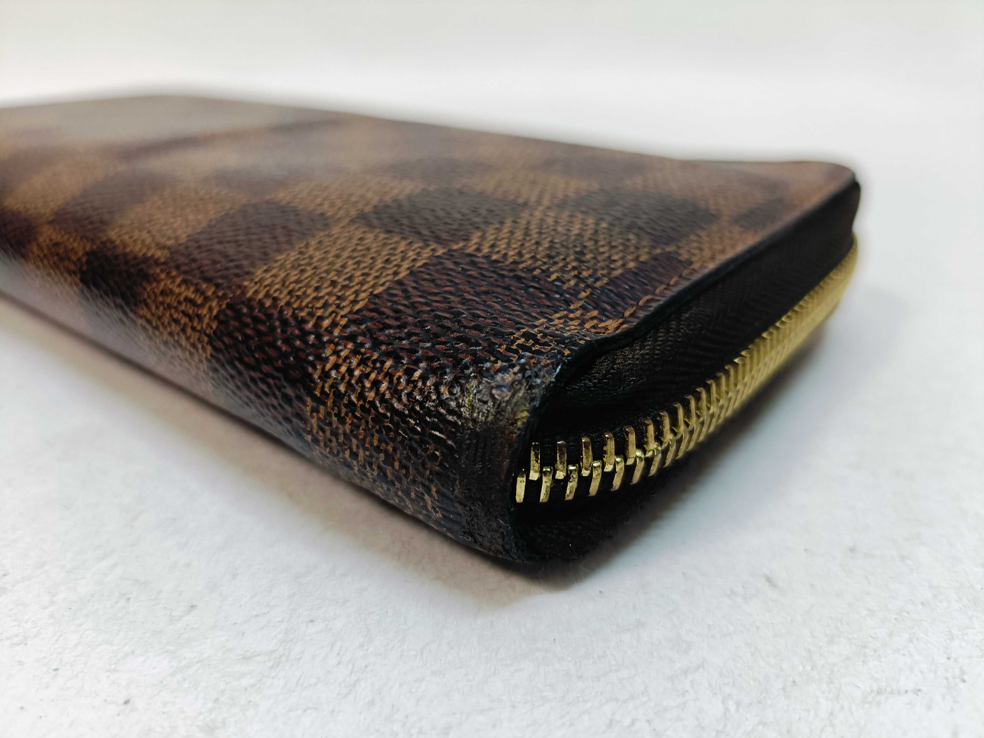 Damier Zippy Wallet — view 4