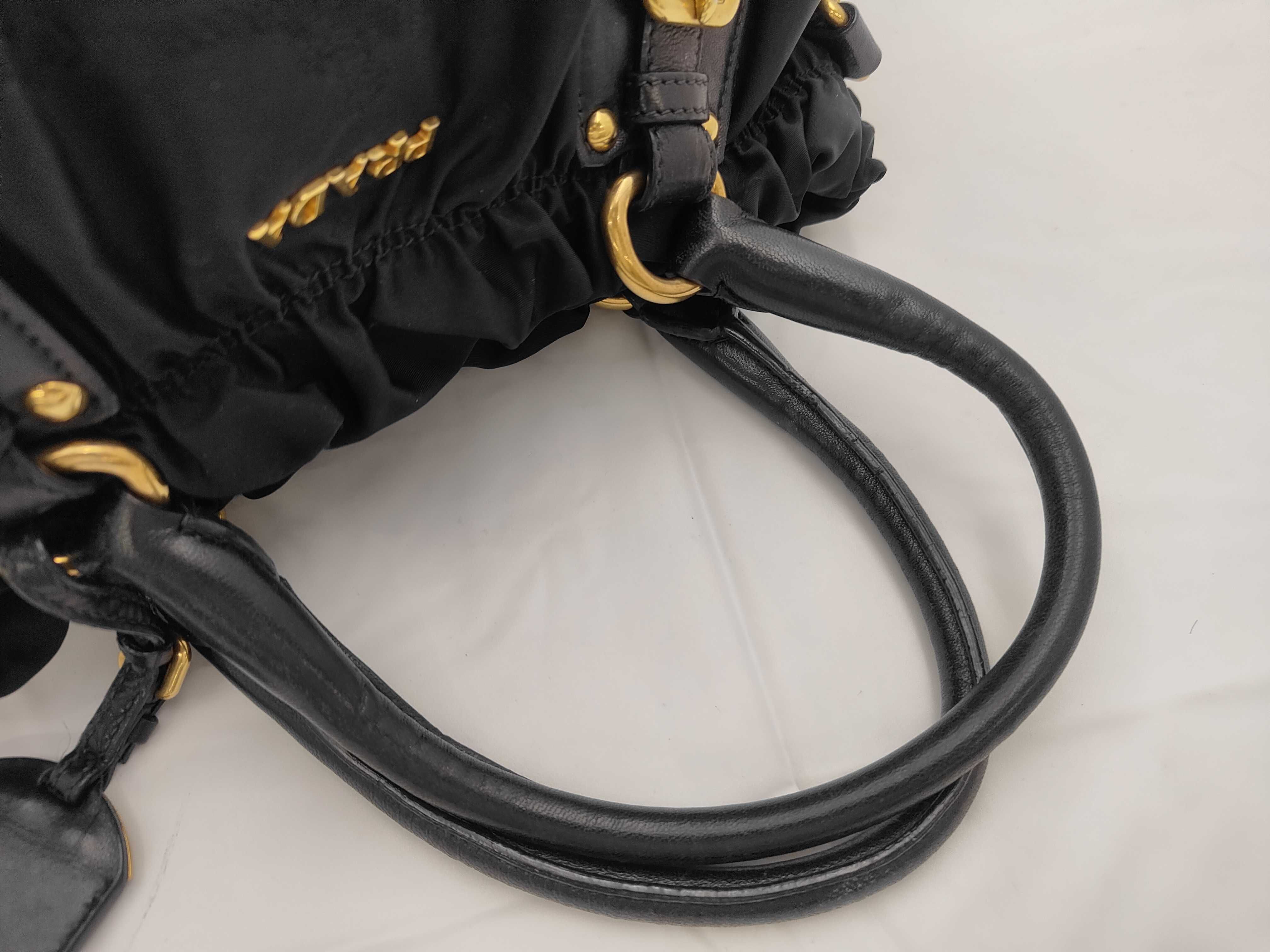 Nylon Gathered 2-Way Handbag Black Handbag — view 3