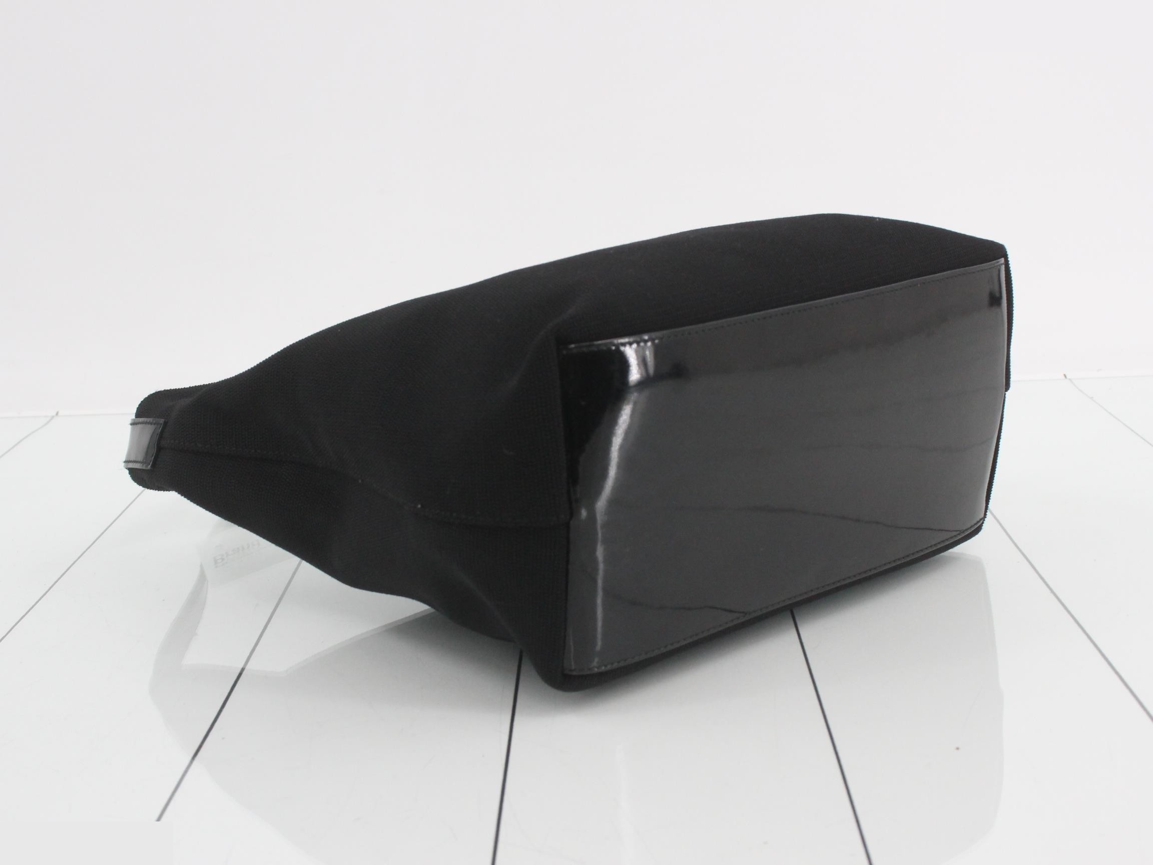 handbag — view 5