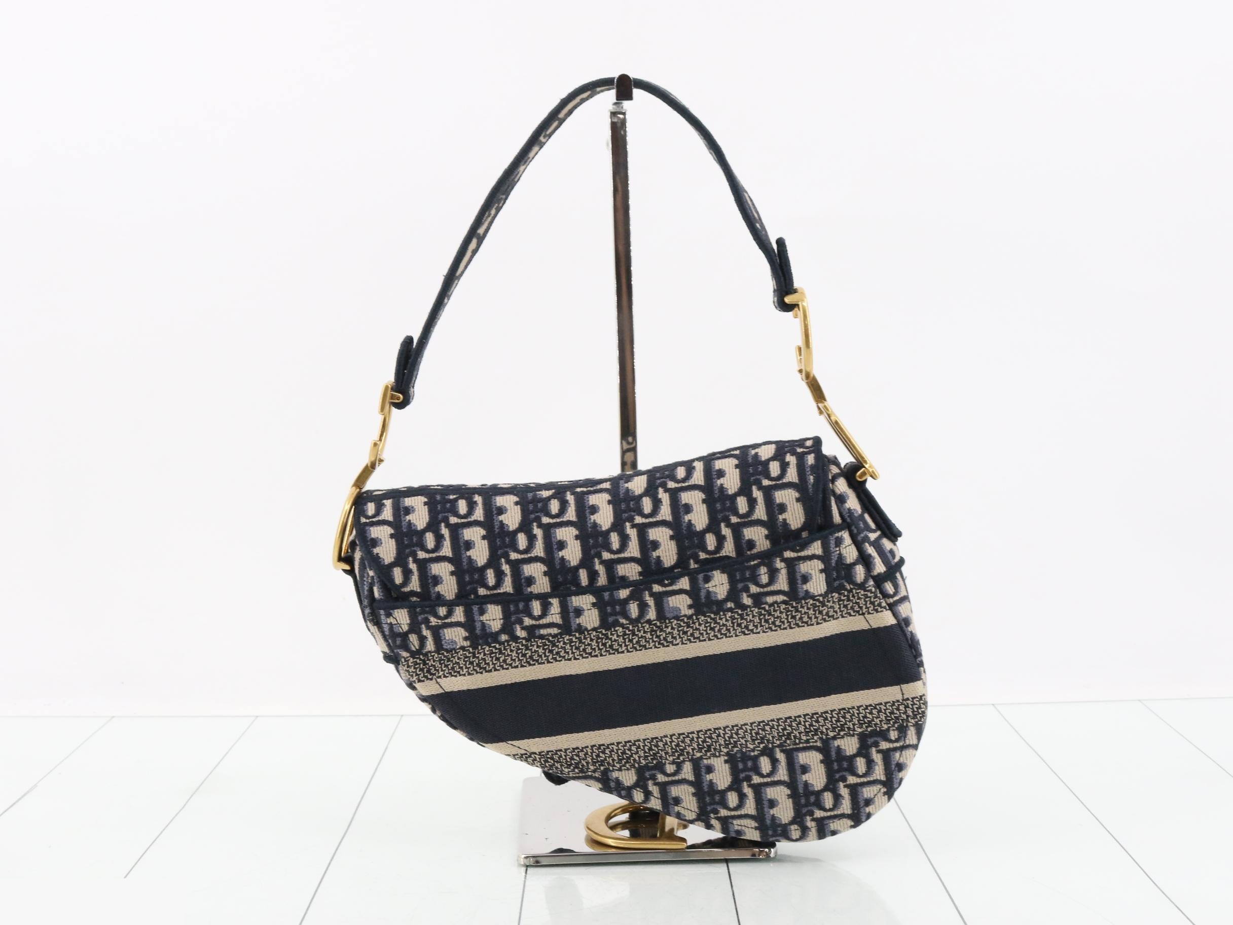 Saddlebag, Oblique Embroidery, One-Shoulder Bag — view 2