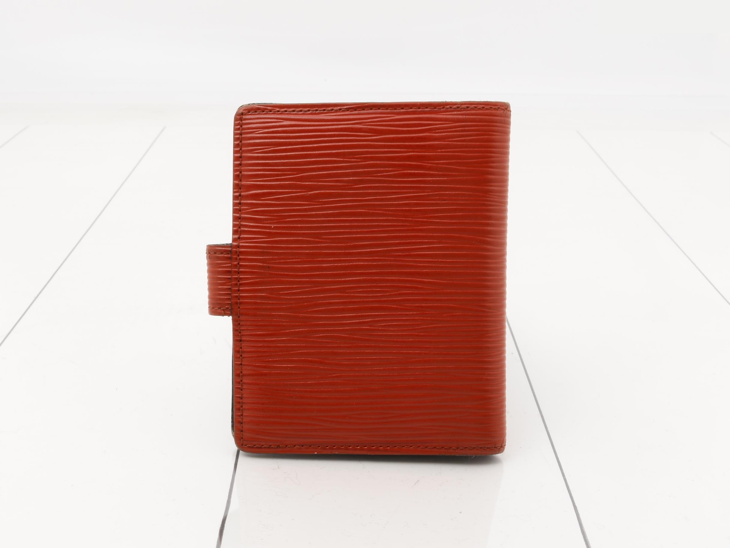 R20077 Agenda Mini Castilian Red Notebook Cover Epi Leather Red — view 2