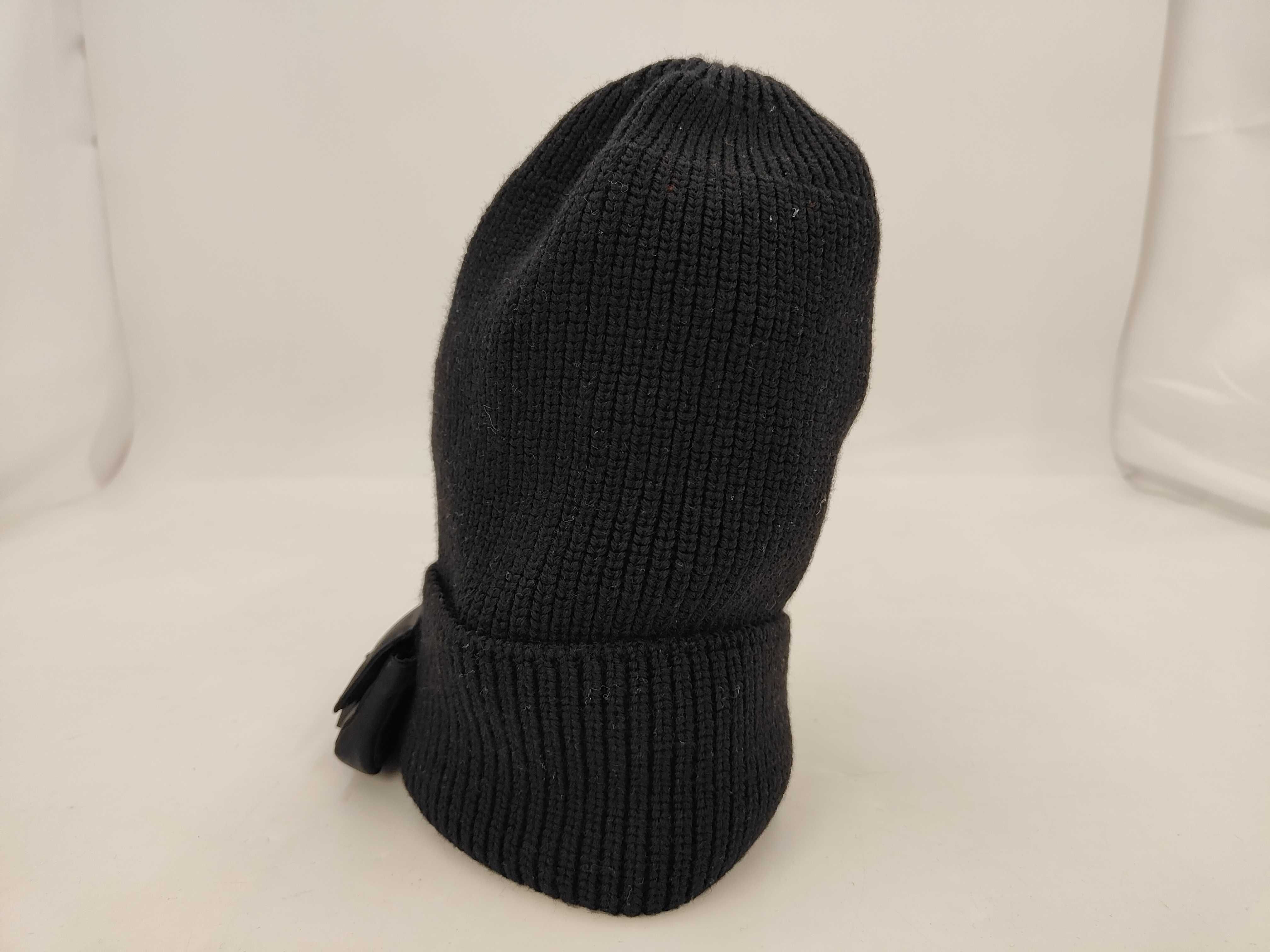 hats and other accessories — view 2