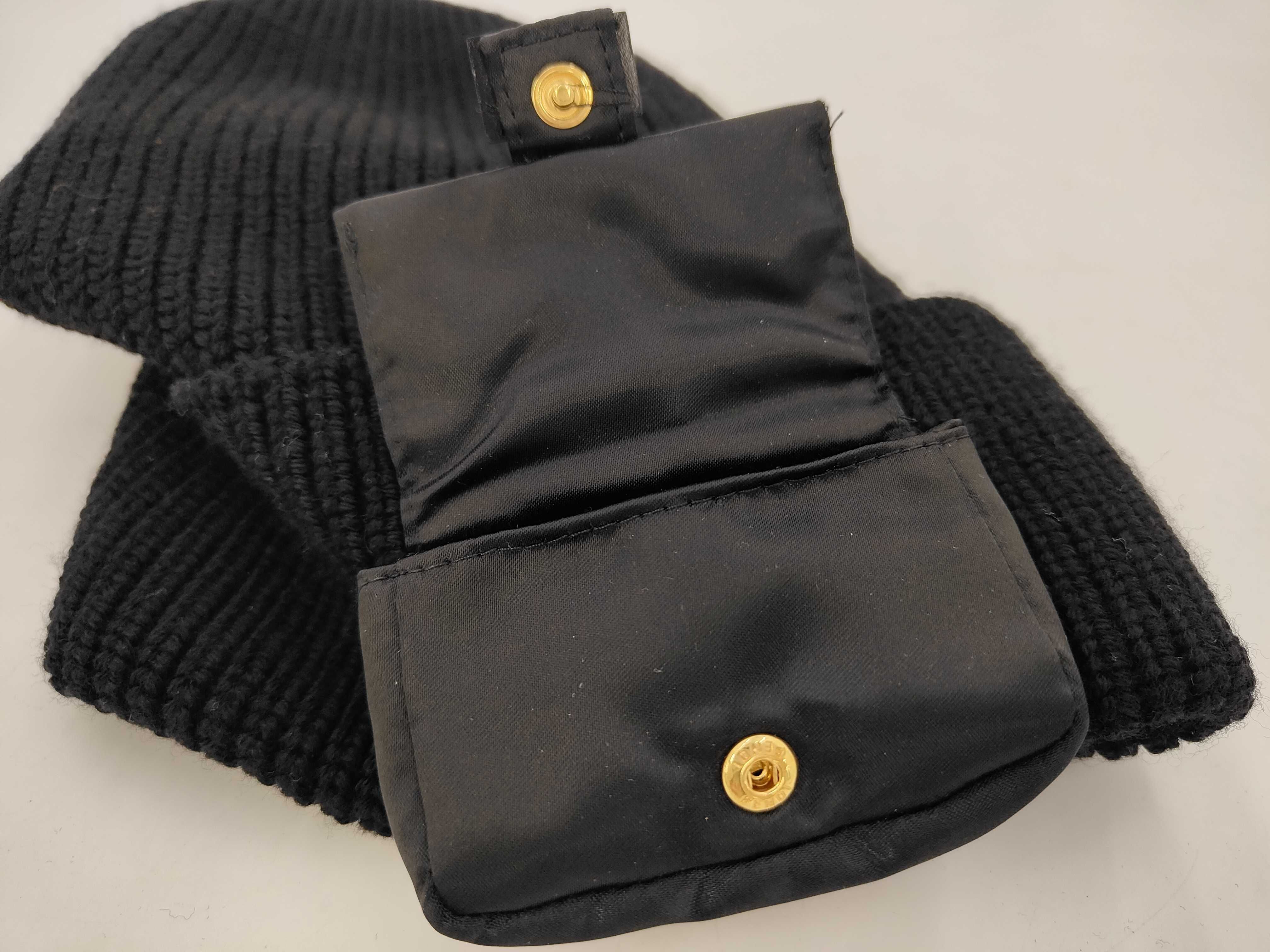 hats and other accessories — view 11