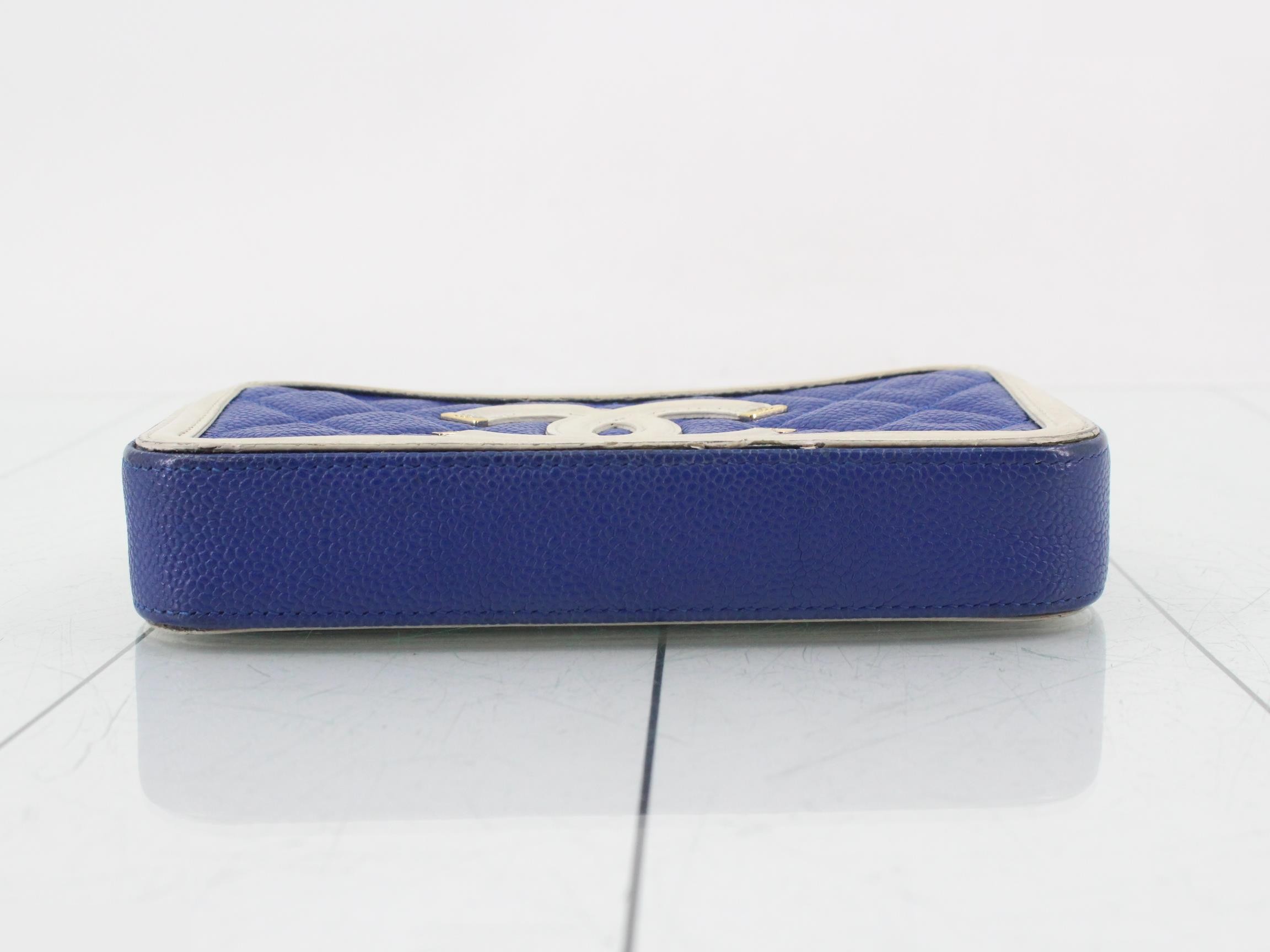 CC Filigree Caviar Skin Chain Wallet — view 3