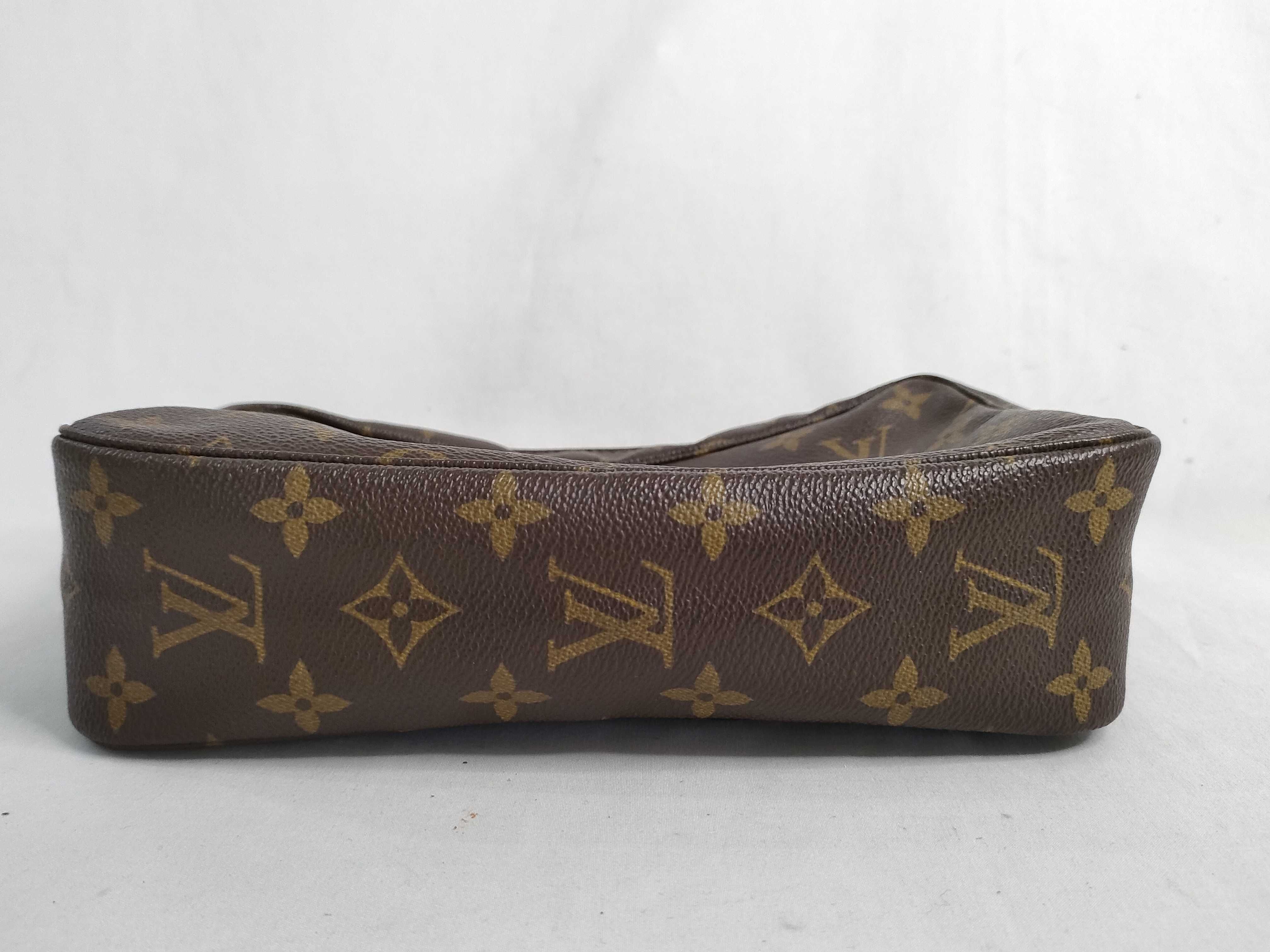 Monogram Louis Vuitton Monogram Trousseau Toilette Pouch — view 4