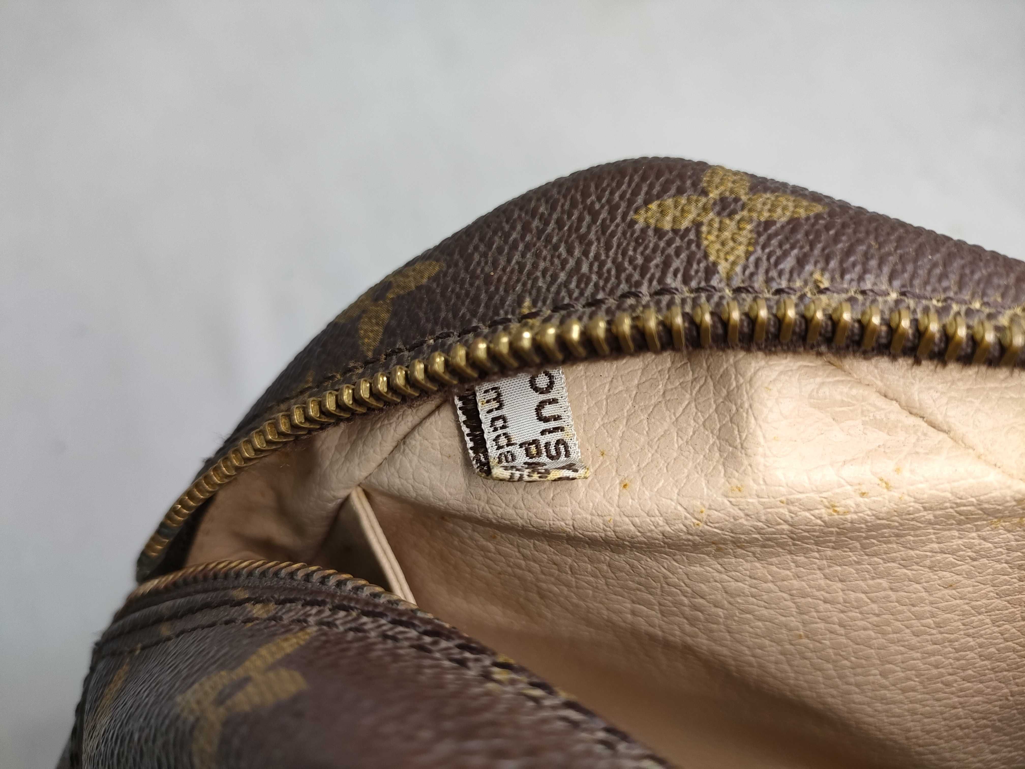 Monogram Louis Vuitton Monogram Trousseau Toilette Pouch — view 9