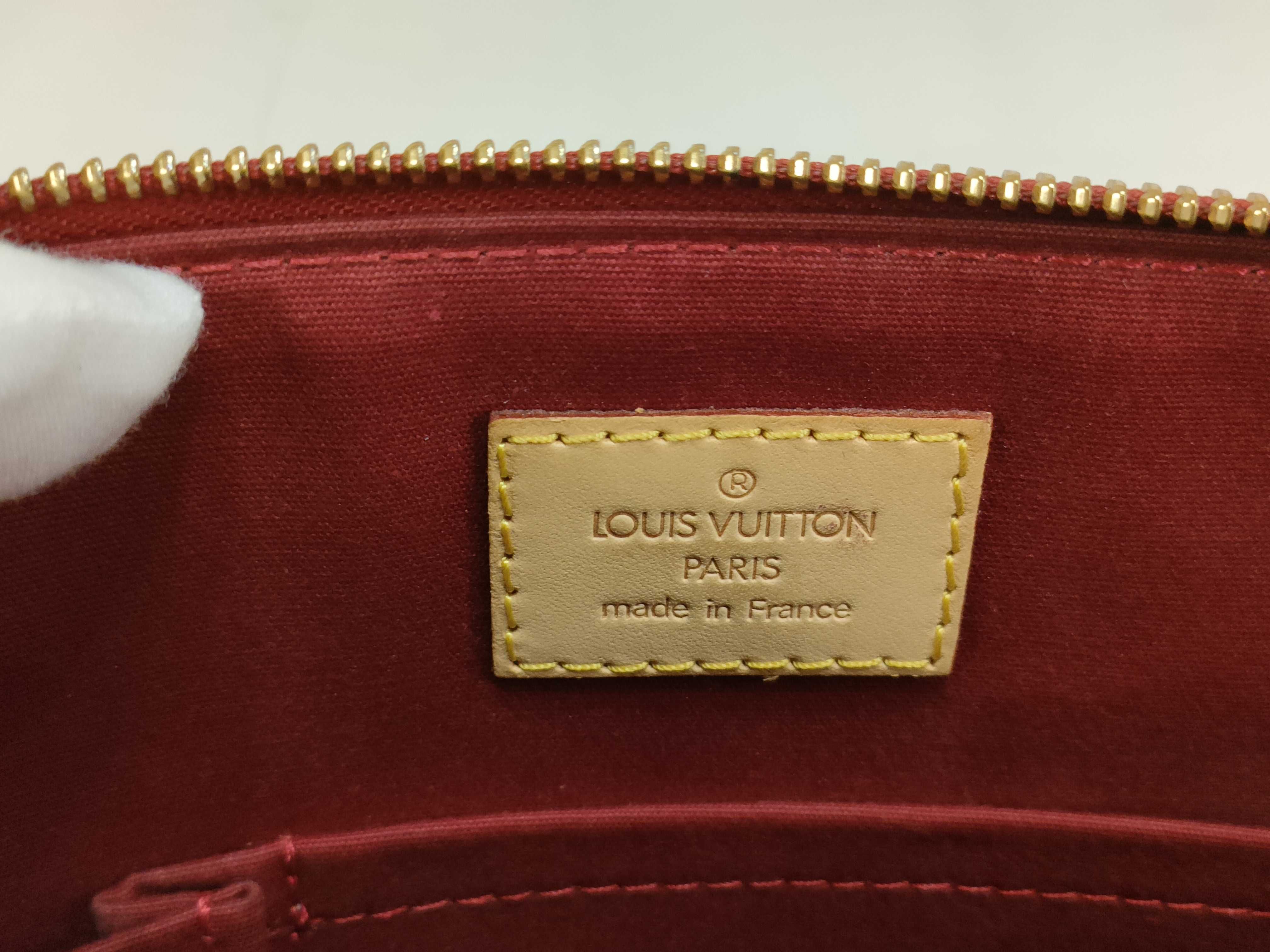 Red Vernis Monogram Bellevue PM M93583 Tote Bag — view 13