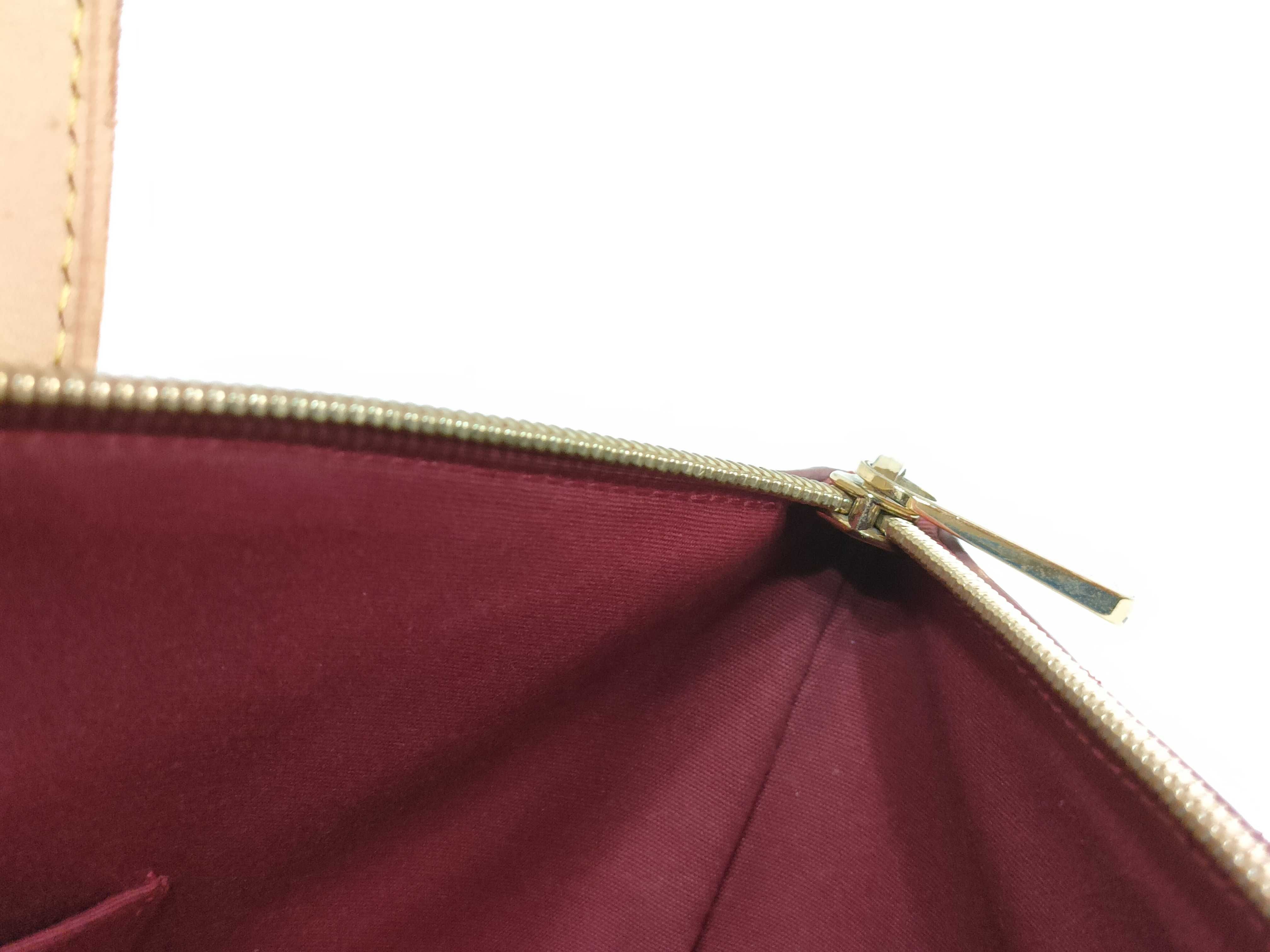 Red Vernis Monogram Bellevue PM M93583 Tote Bag — view 14