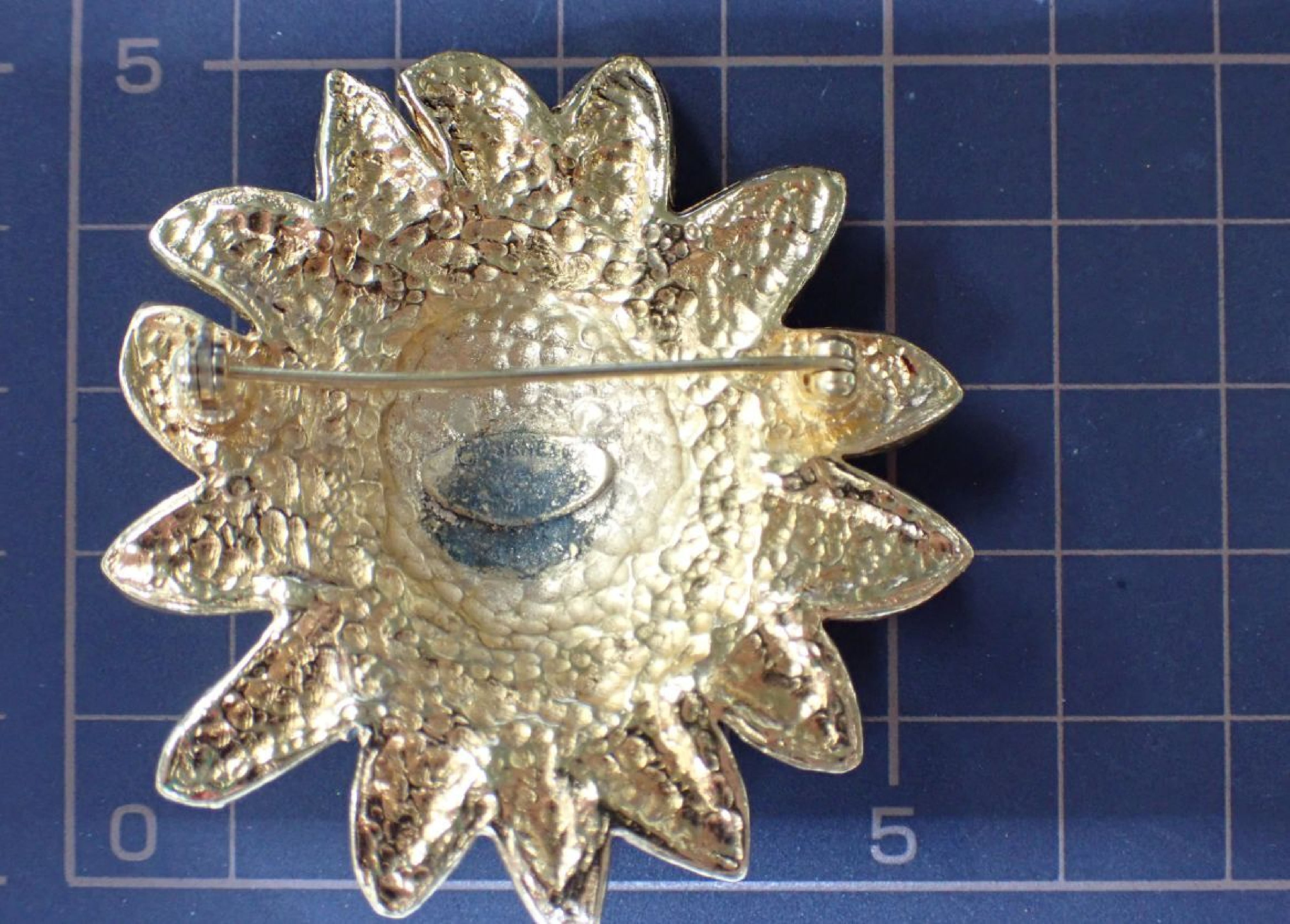 Lion Brooch (with comments) — view 4