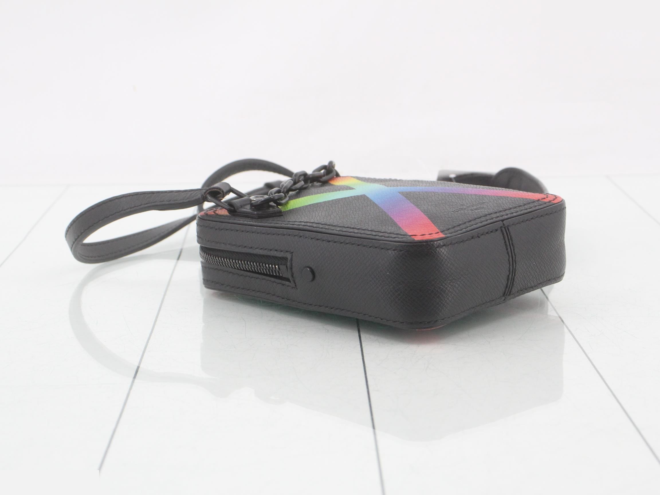 Taiga Rainbow Danube Messenger Shoulder Bag — view 5