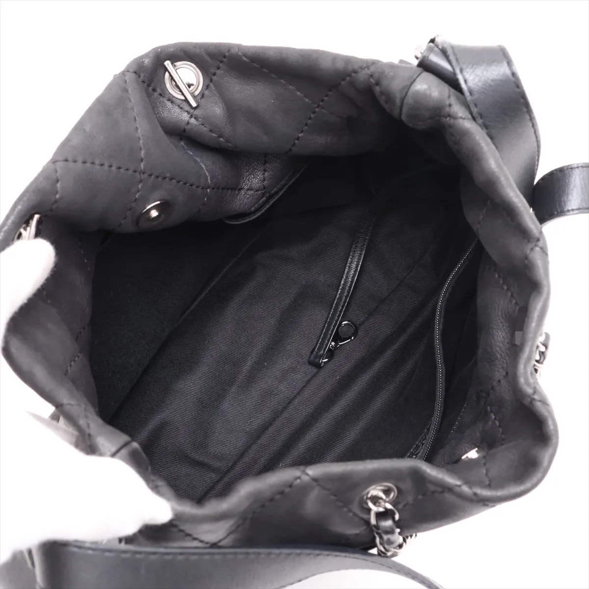 Matelassé Leather 2-Way Handbag, Black with Silver Hardware, Item Number 15472371 (Serial Number in the 15s range) — view 8
